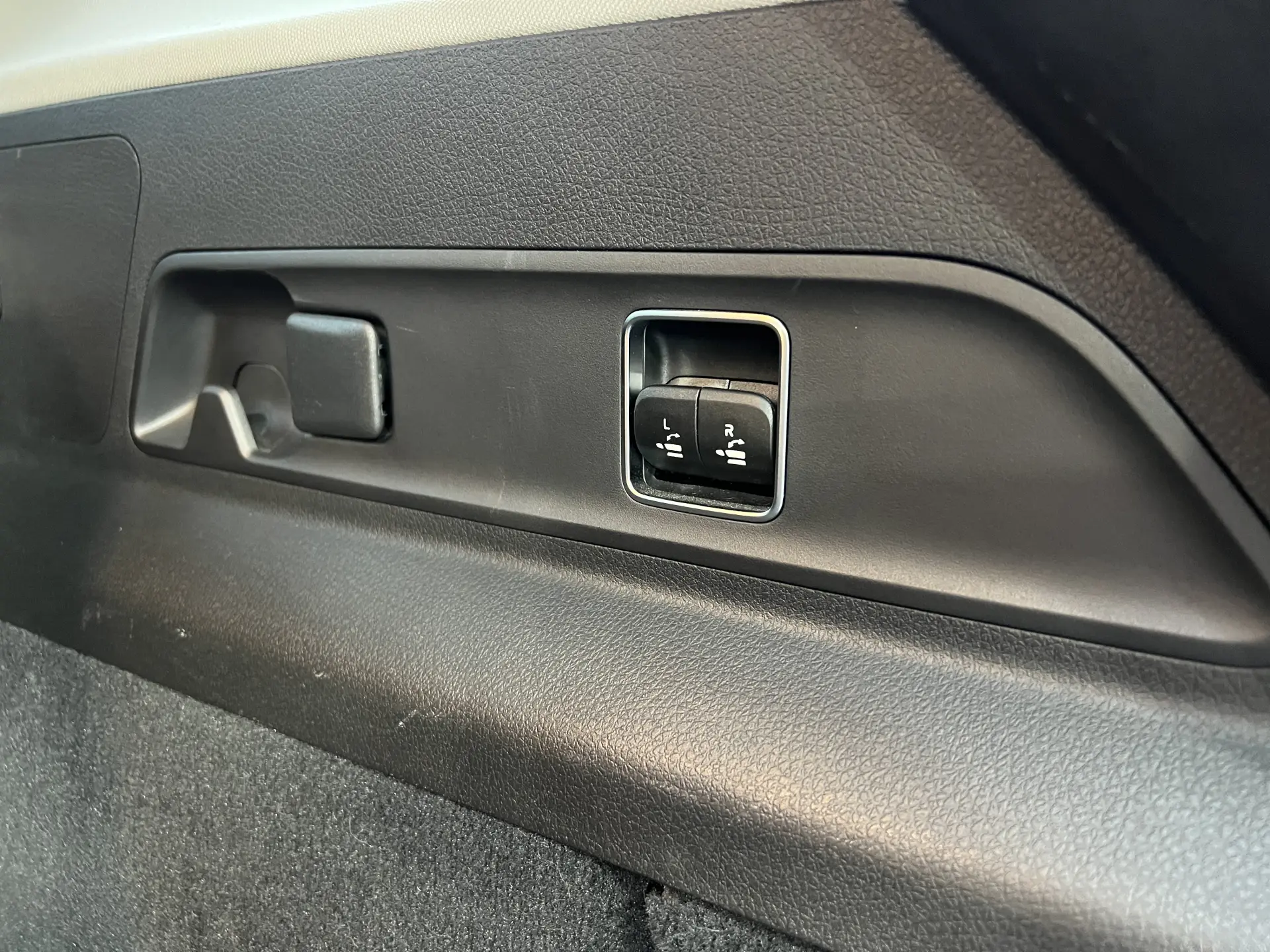 Mercedes-Benz GLE 350 4MATIC, 2023 14