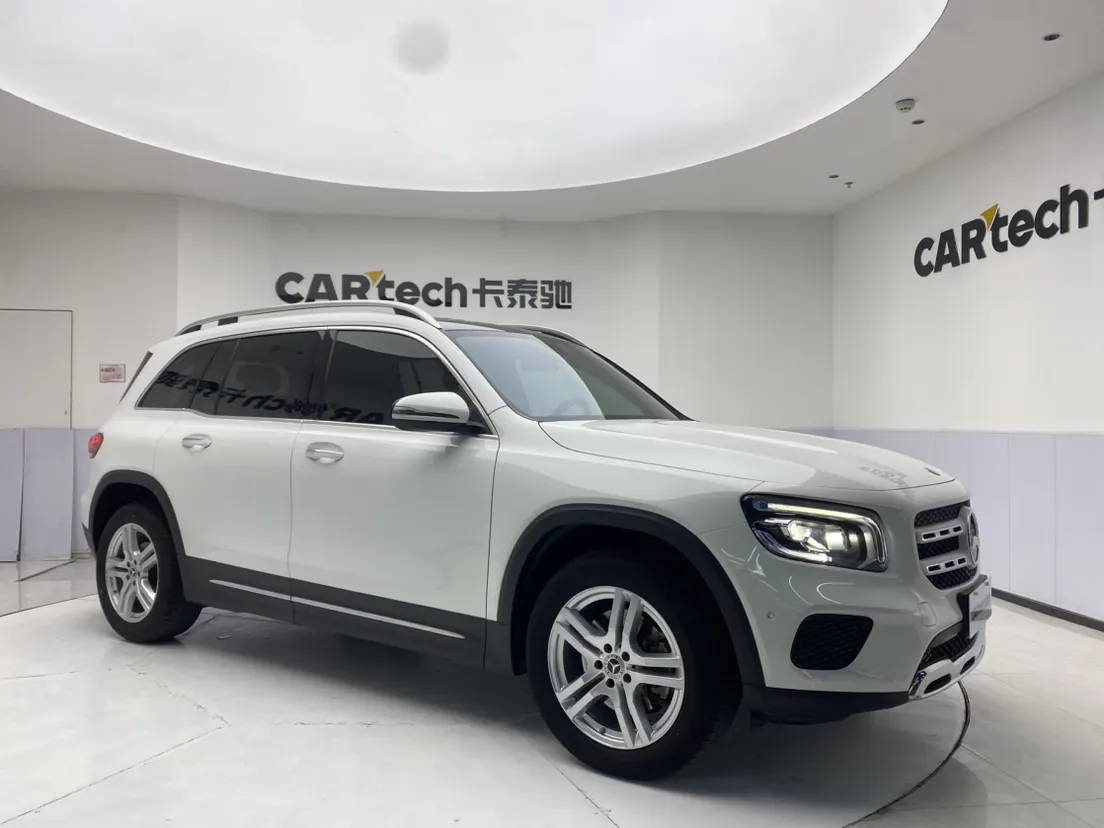 Mercedes-Benz GLB, 2023 2