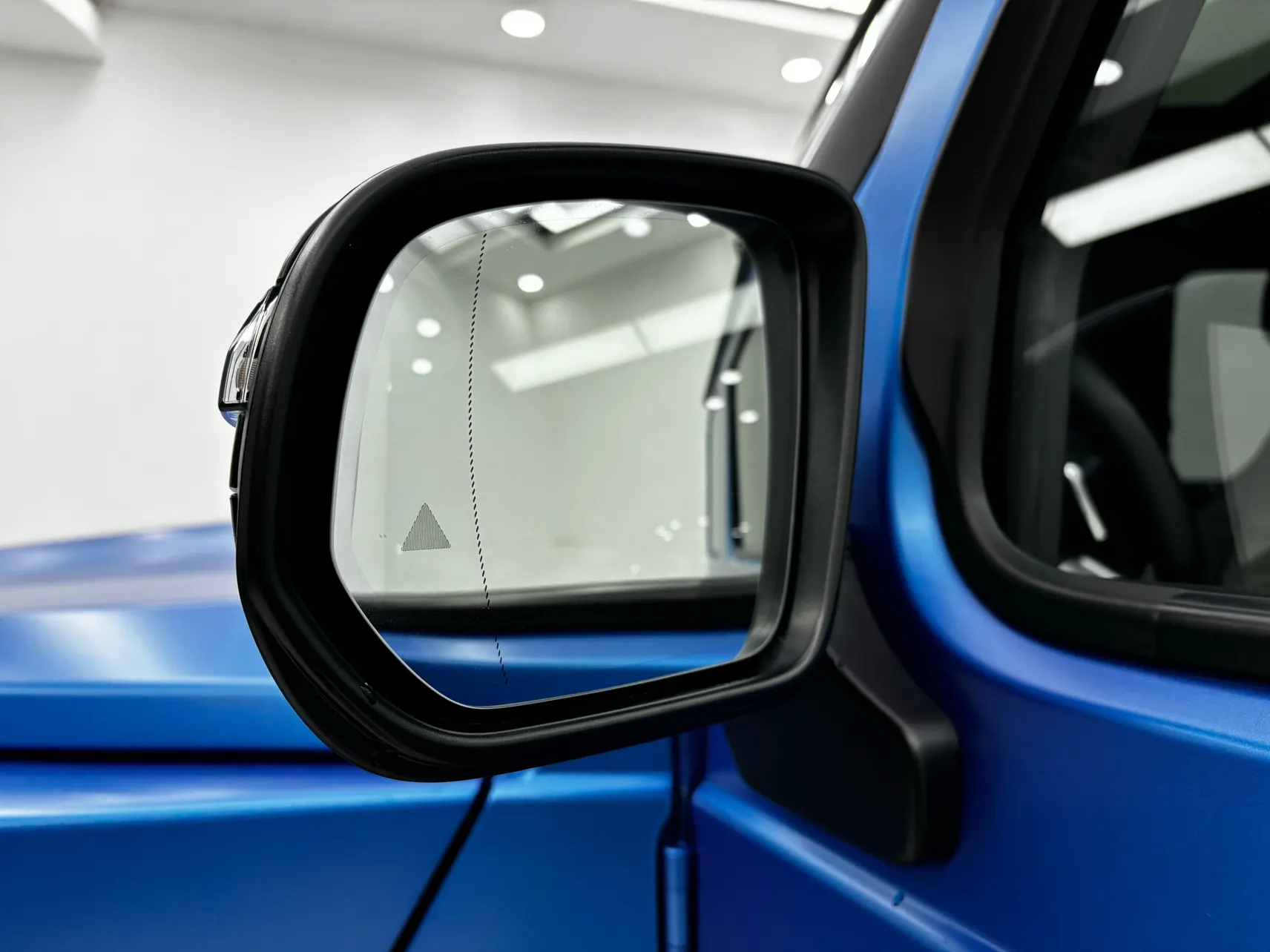 Mercedes-Benz G 580, 2024 34