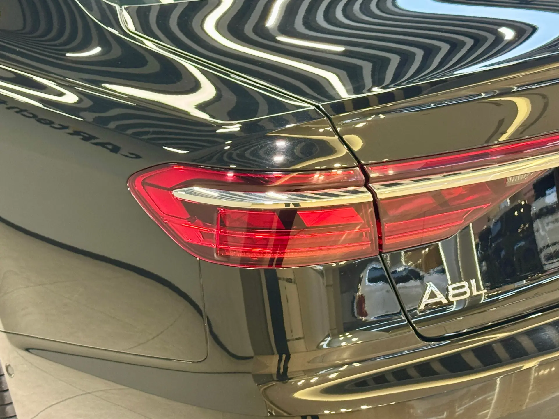 Audi A8L 50 TFSI, 2022 11
