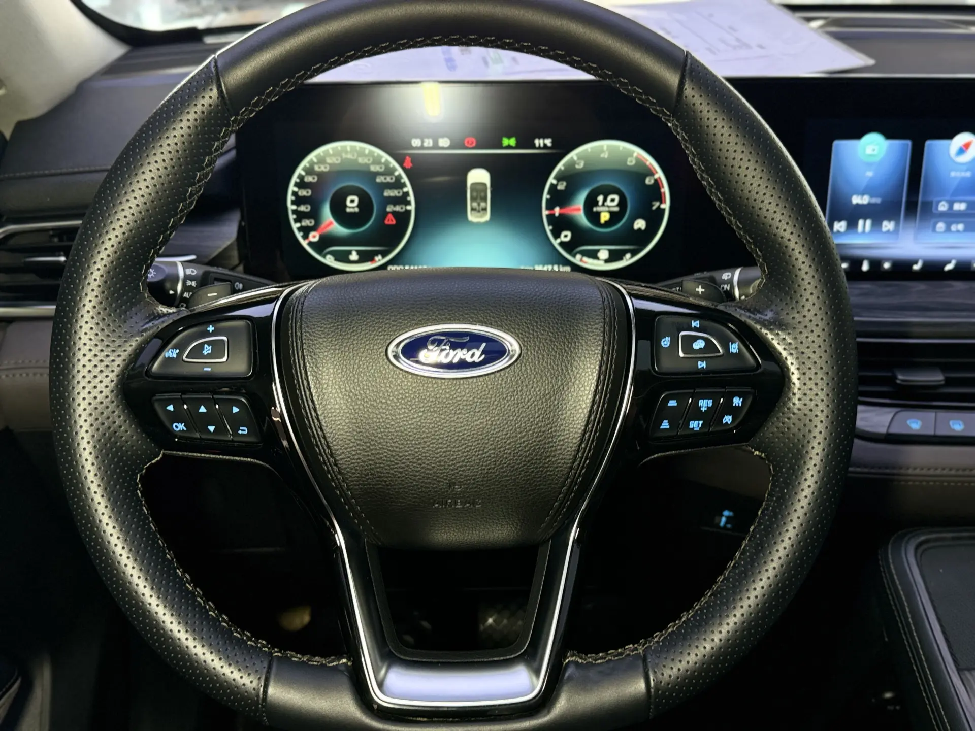 Ford Equator, 2023 14