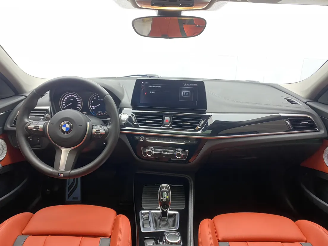BMW 125i, 2023 14