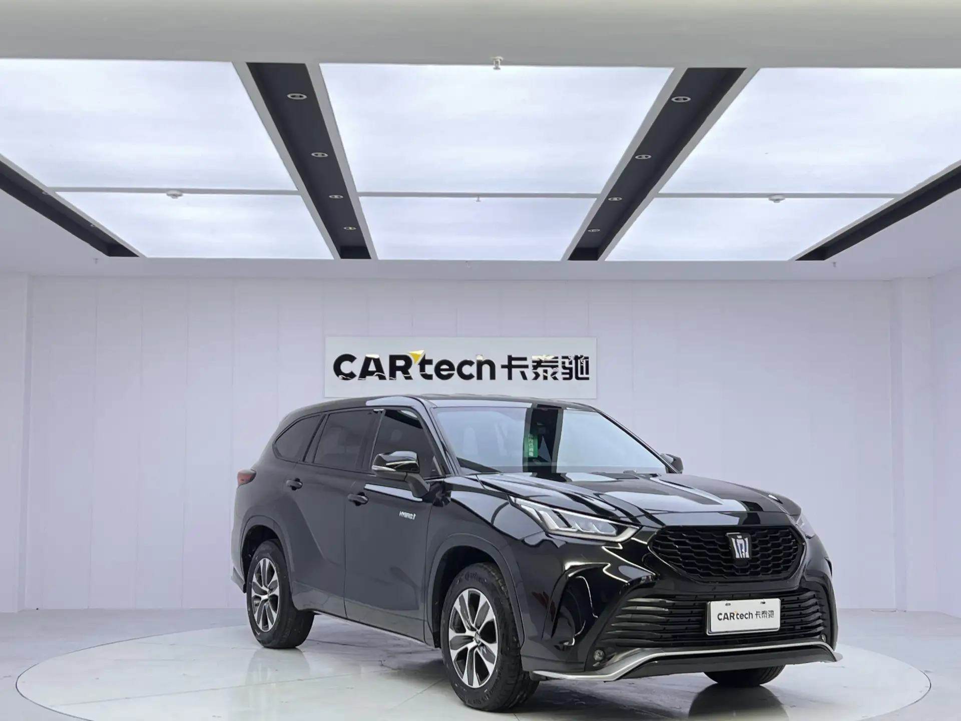 Toyota Crown, 2024 2