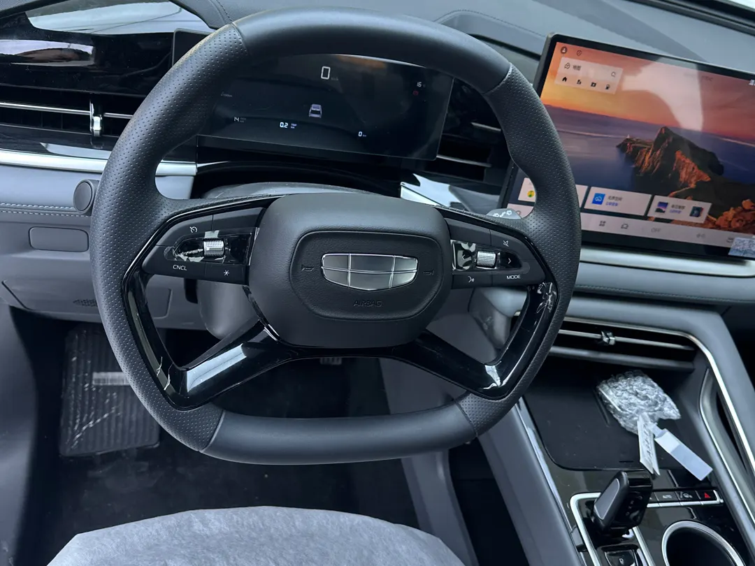 Geely Boyue, 2026 14