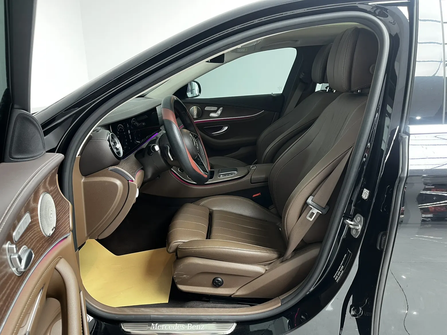 Mercedes-Benz E 300 L, 2022 12
