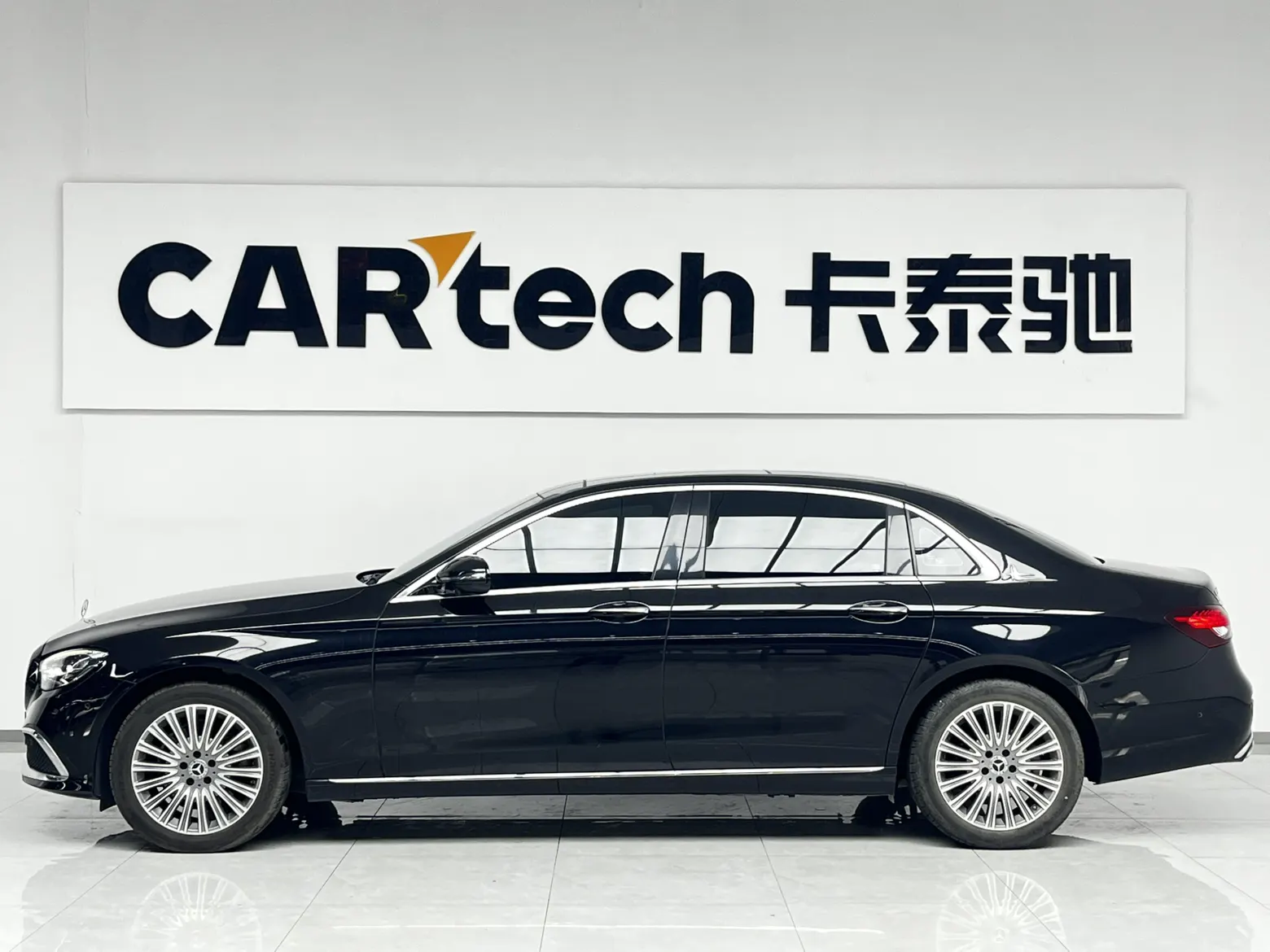 Mercedes-Benz E 300 L, 2022 4