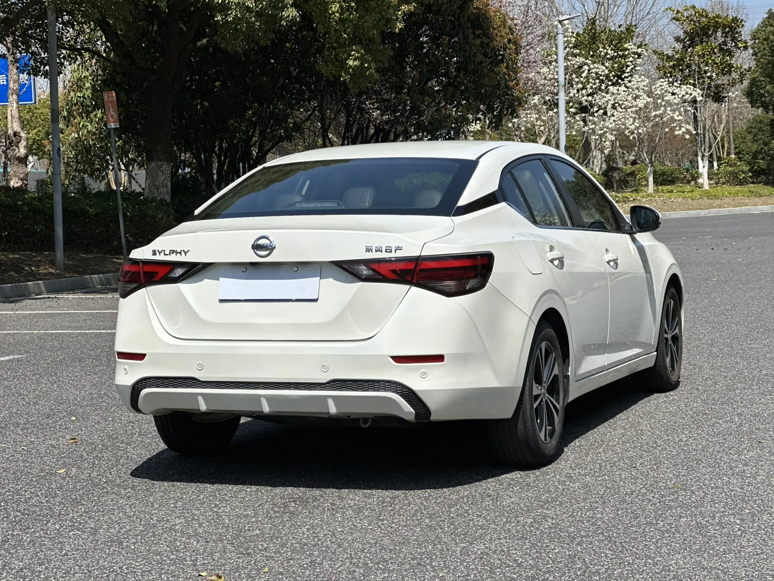 Nissan Sylphy, 2021 4