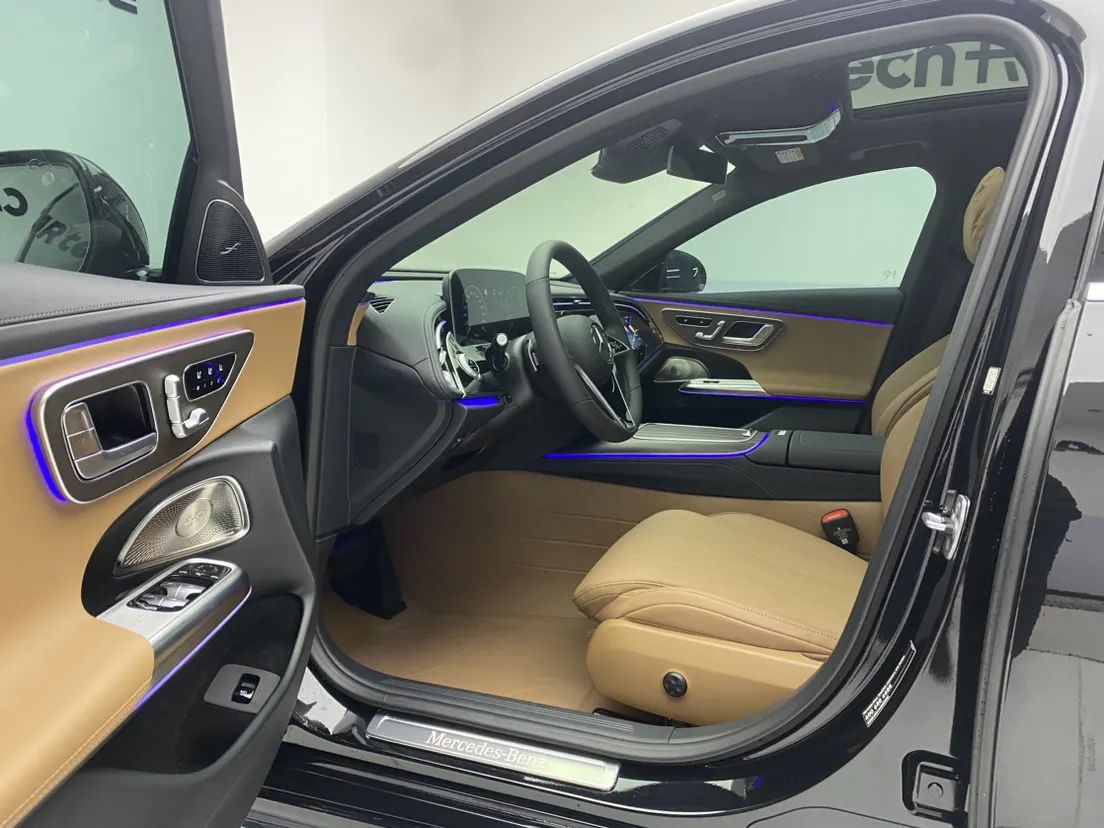 Mercedes-Benz E 300 L, 2026 18