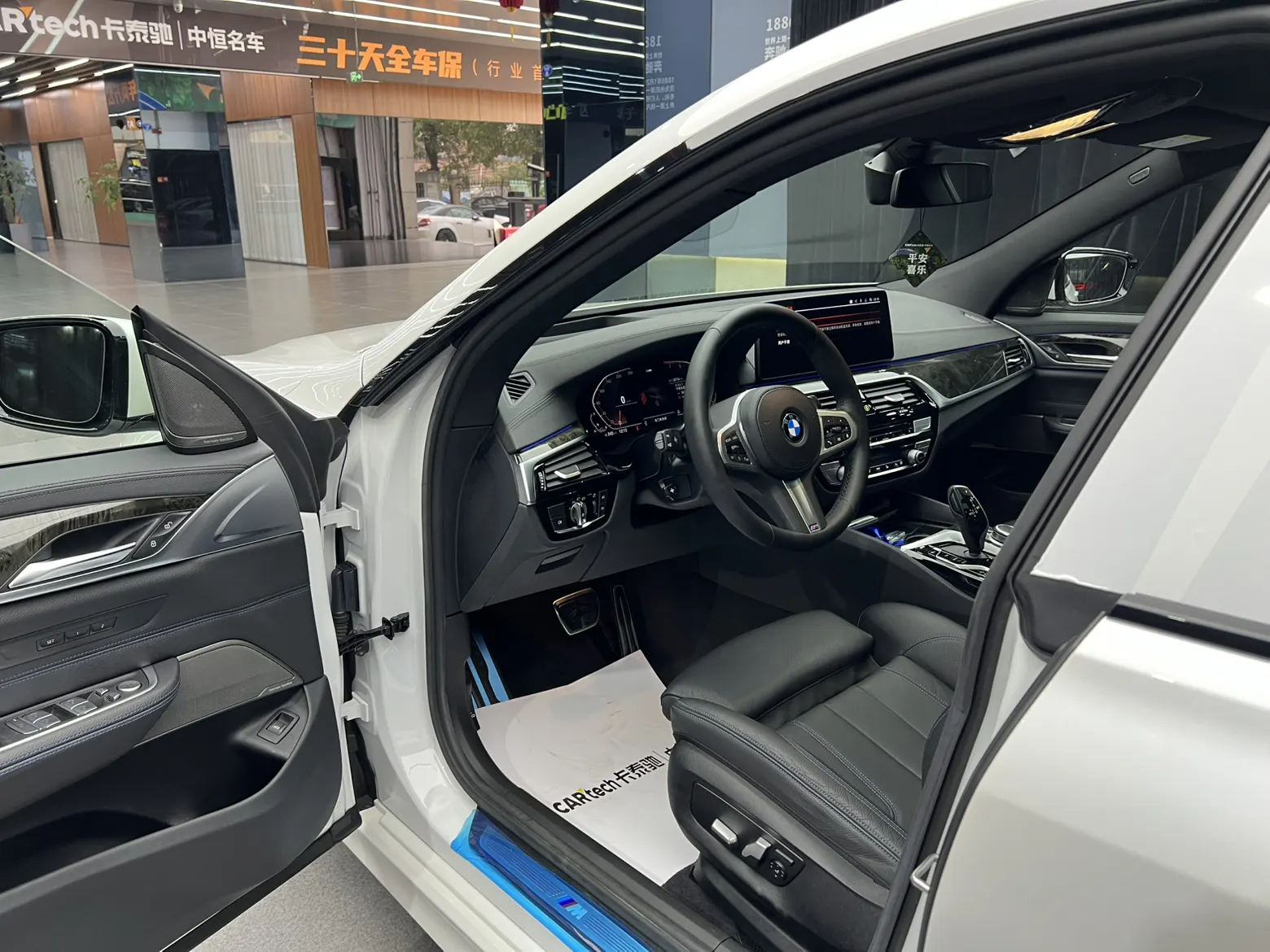 BMW 6GT, 2022 18