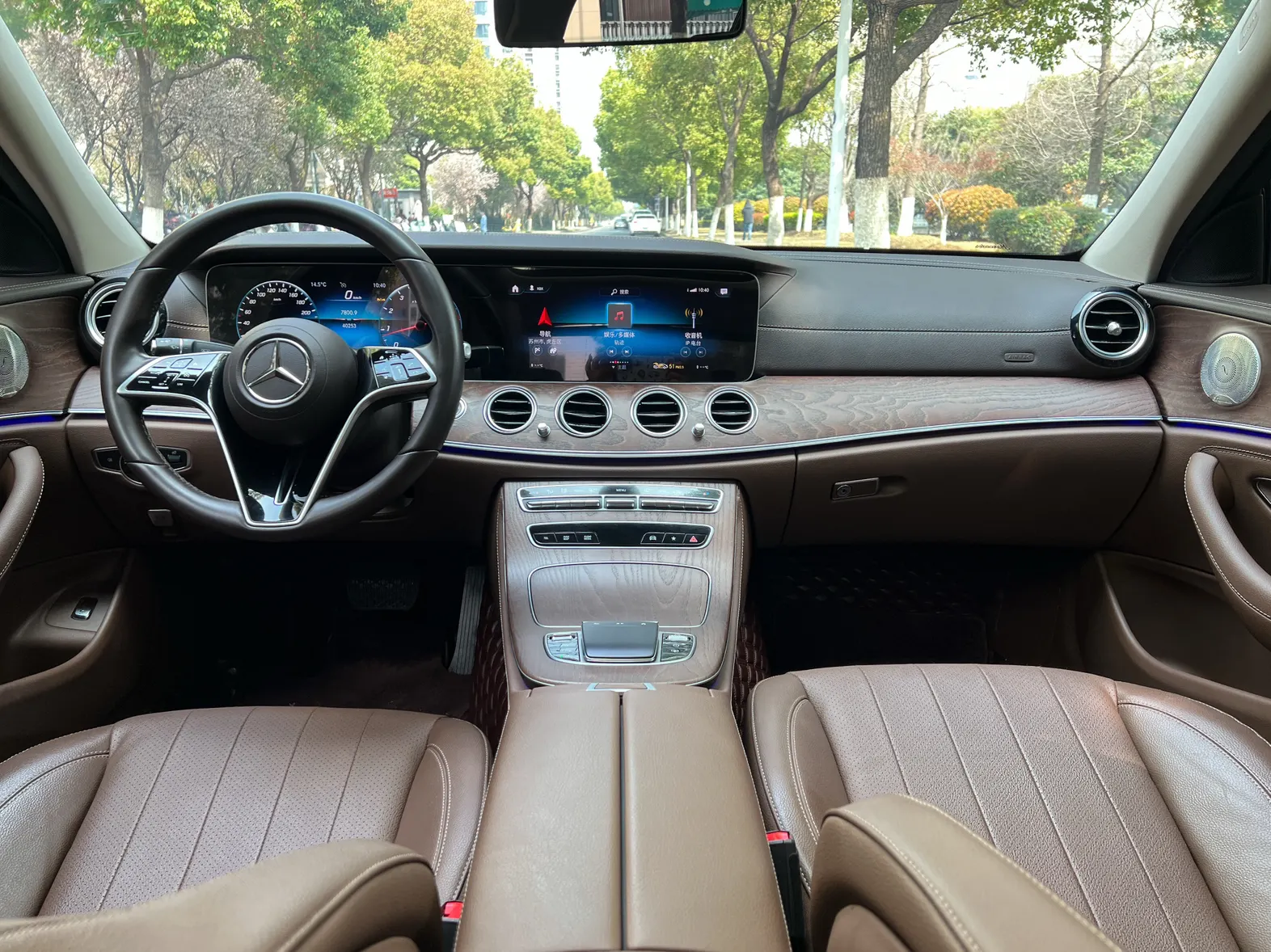 Mercedes-Benz E 300 L, 2022 7