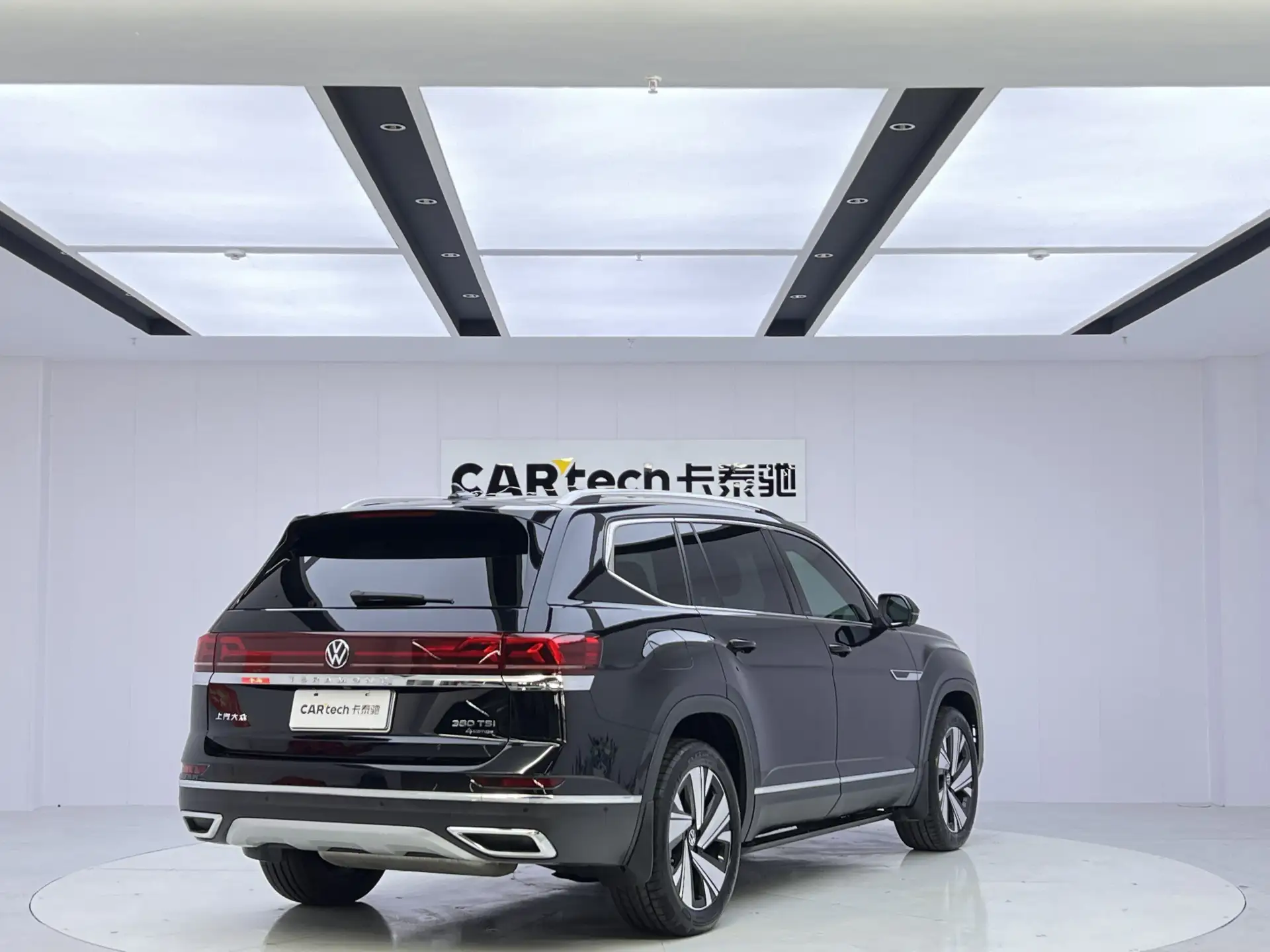 Volkswagen Teramont, 2024 все фото