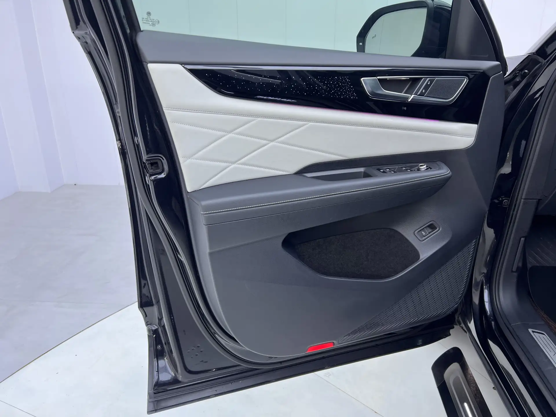 Volkswagen Teramont, 2024 17