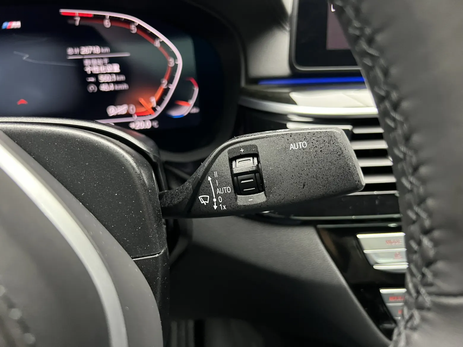 BMW 6GT, 2022 21