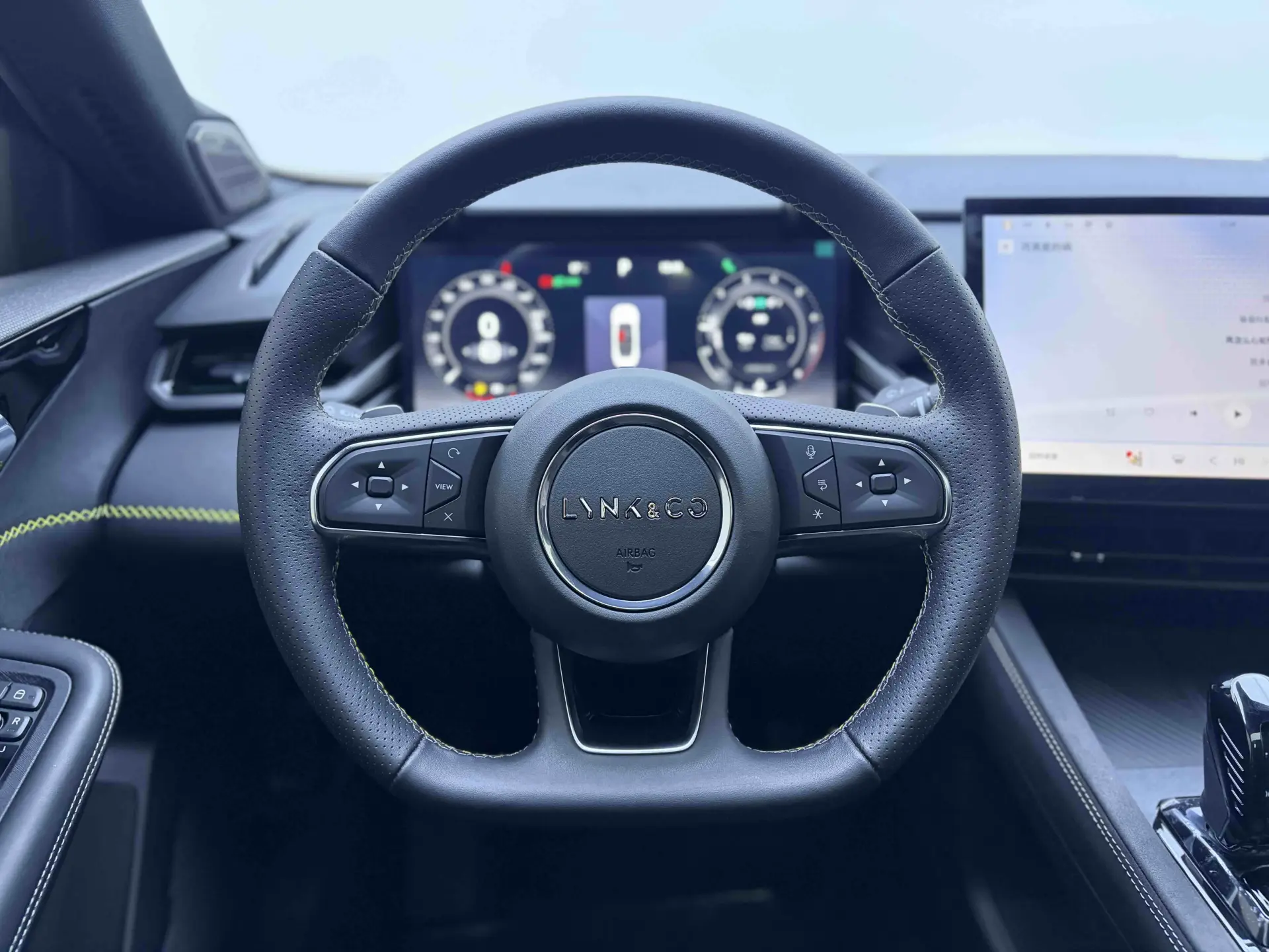 Lynk & Co 02, 2023 10