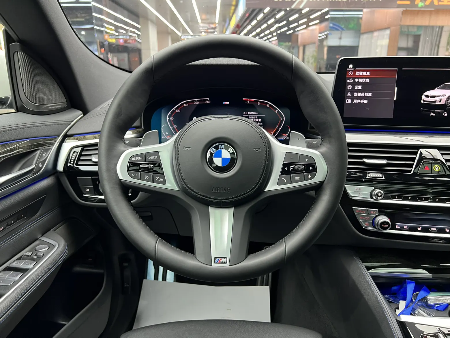 BMW 6GT, 2022 27