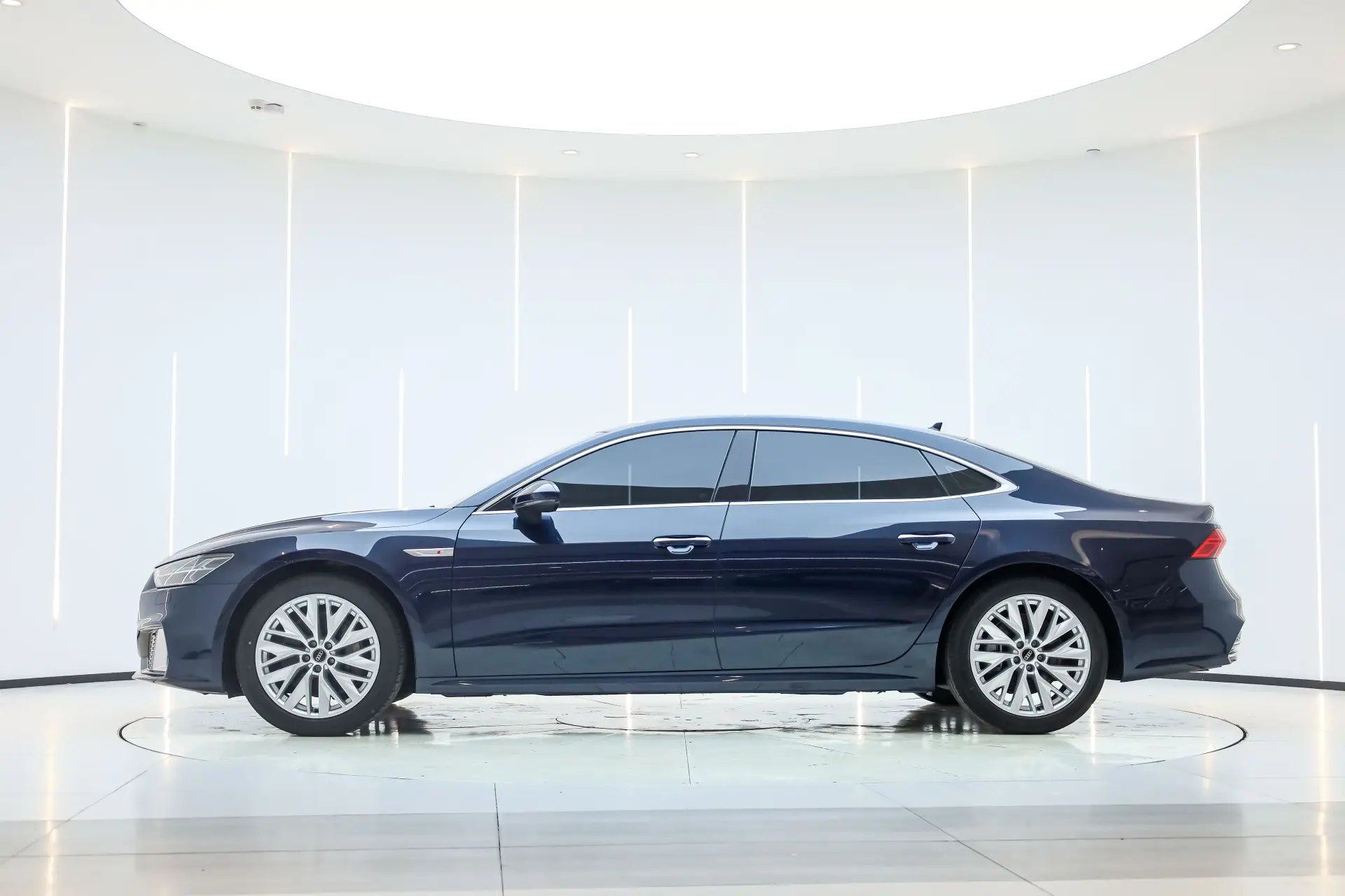Audi A7L 45 TFSI, 2024 8