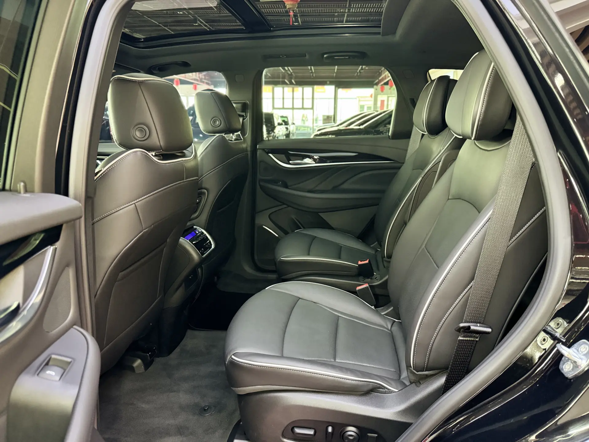Buick Enclave, 2024 19