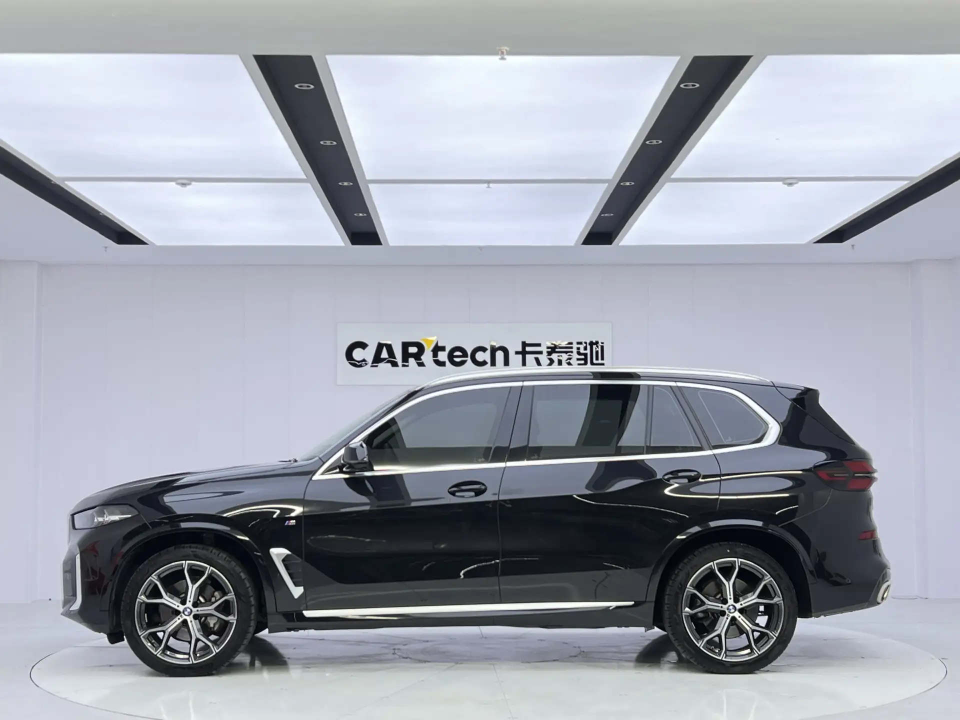BMW X5, 2024 8