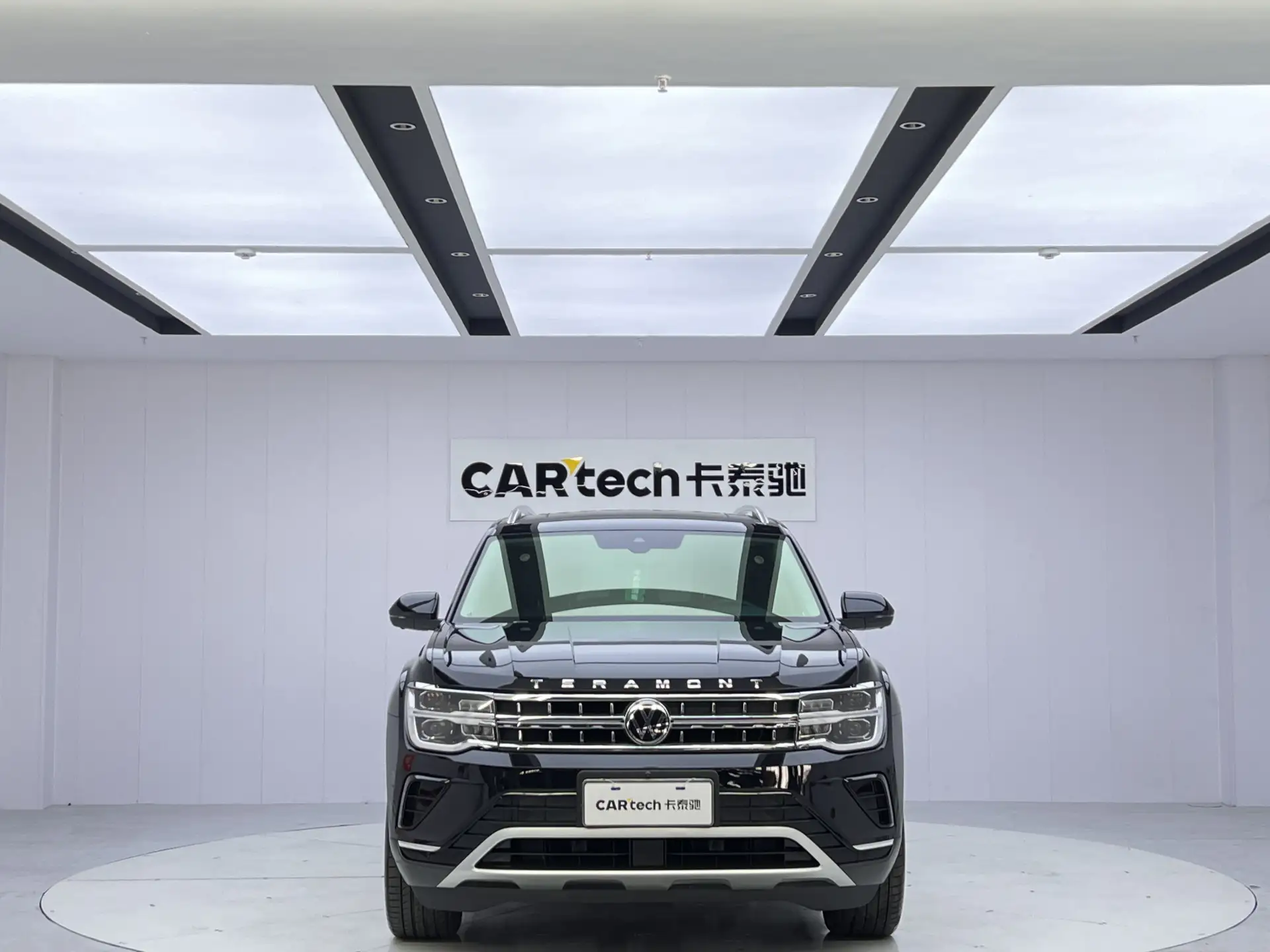 Volkswagen Teramont, 2024 3