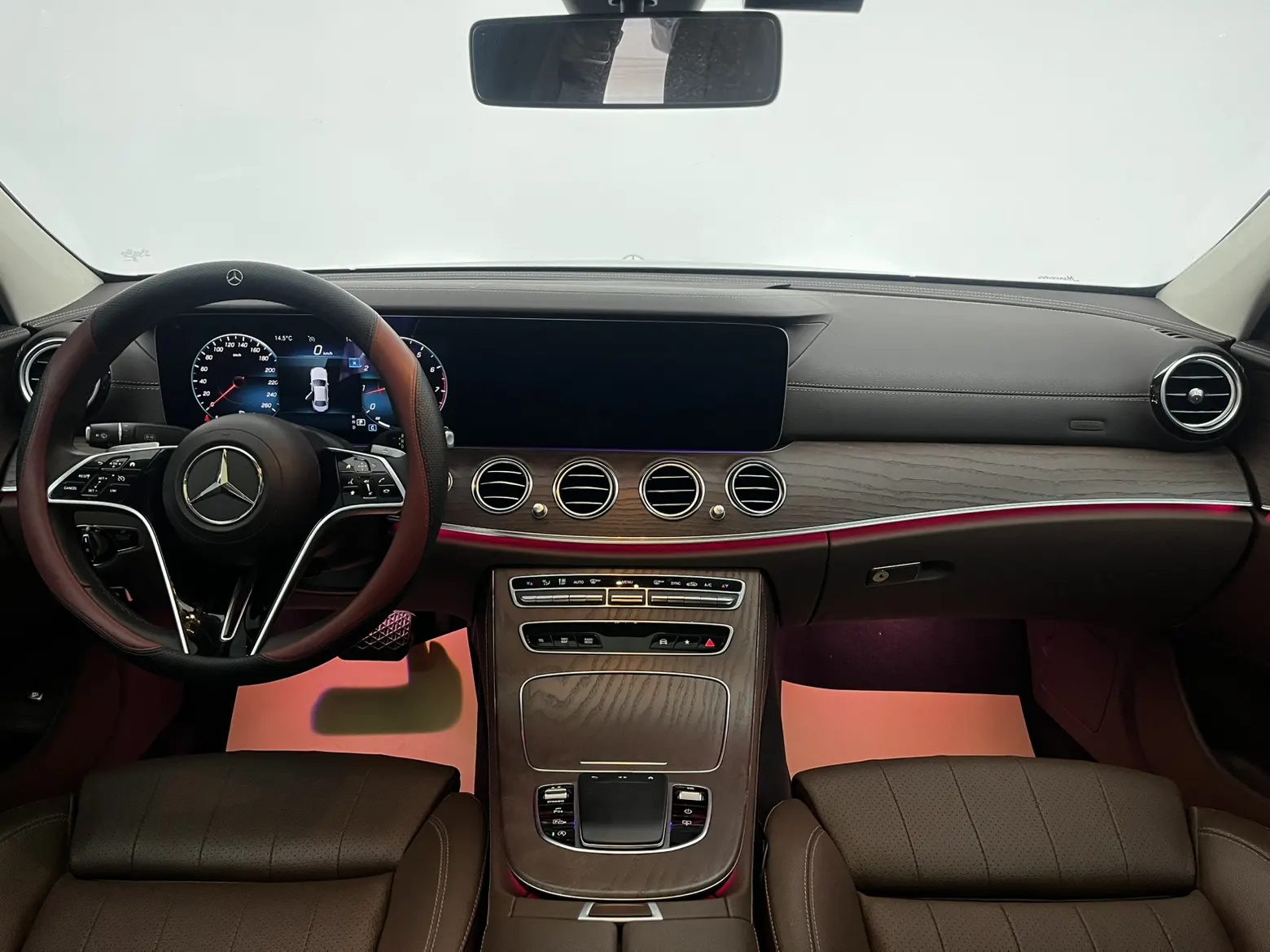 Mercedes-Benz E 300 L, 2022 8