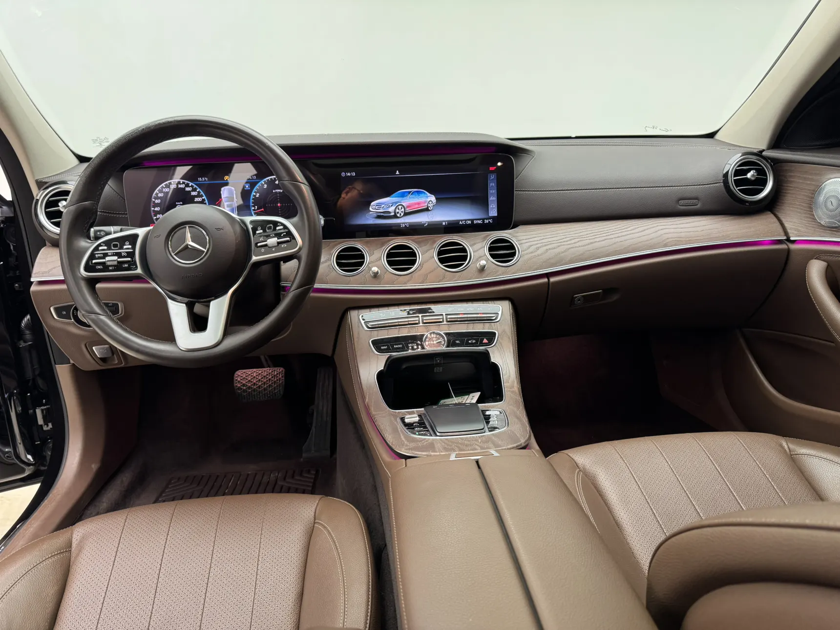 Mercedes-Benz E 300 L, 2019 8