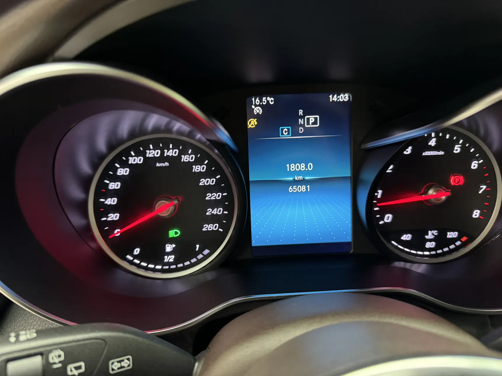 Mercedes-Benz GLC 260 L, 2019 9