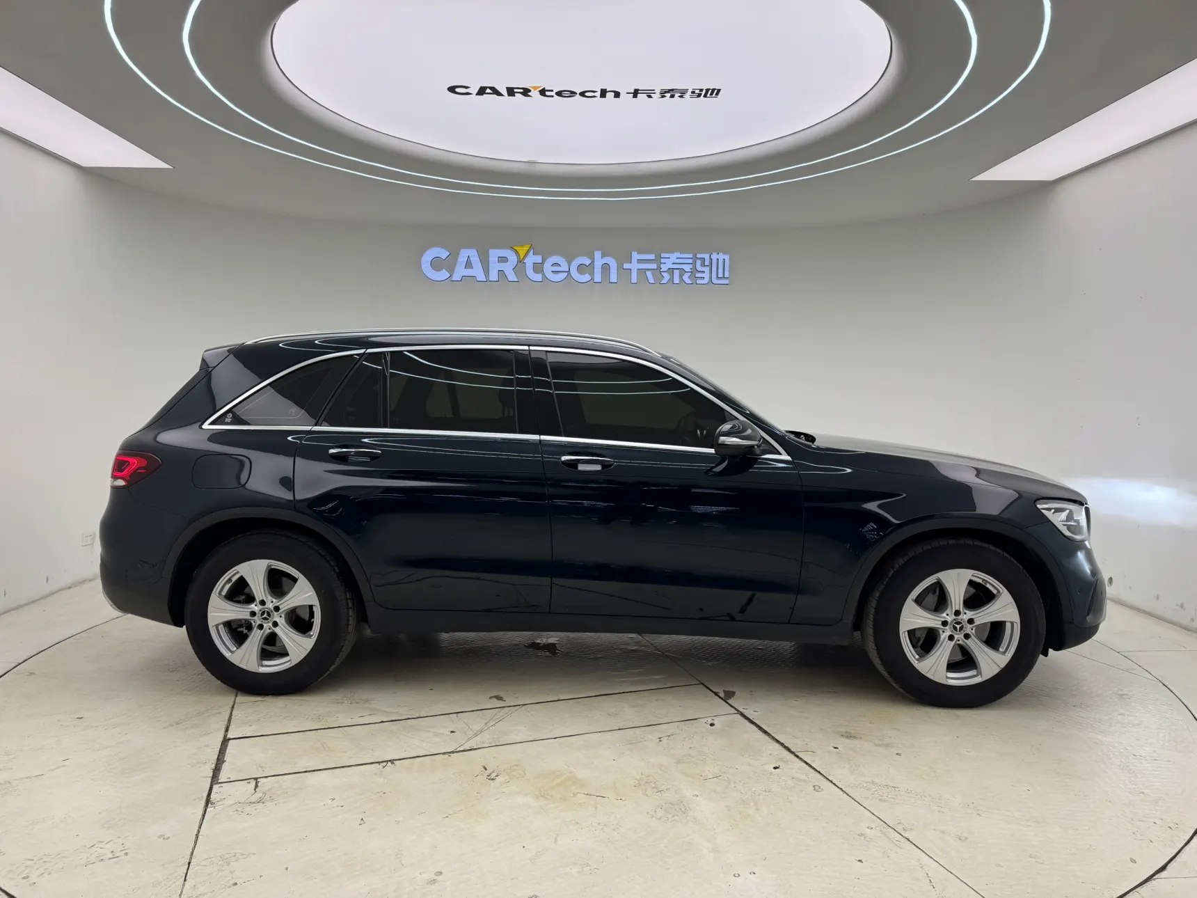 Mercedes-Benz GLC 260 L, 2019 4