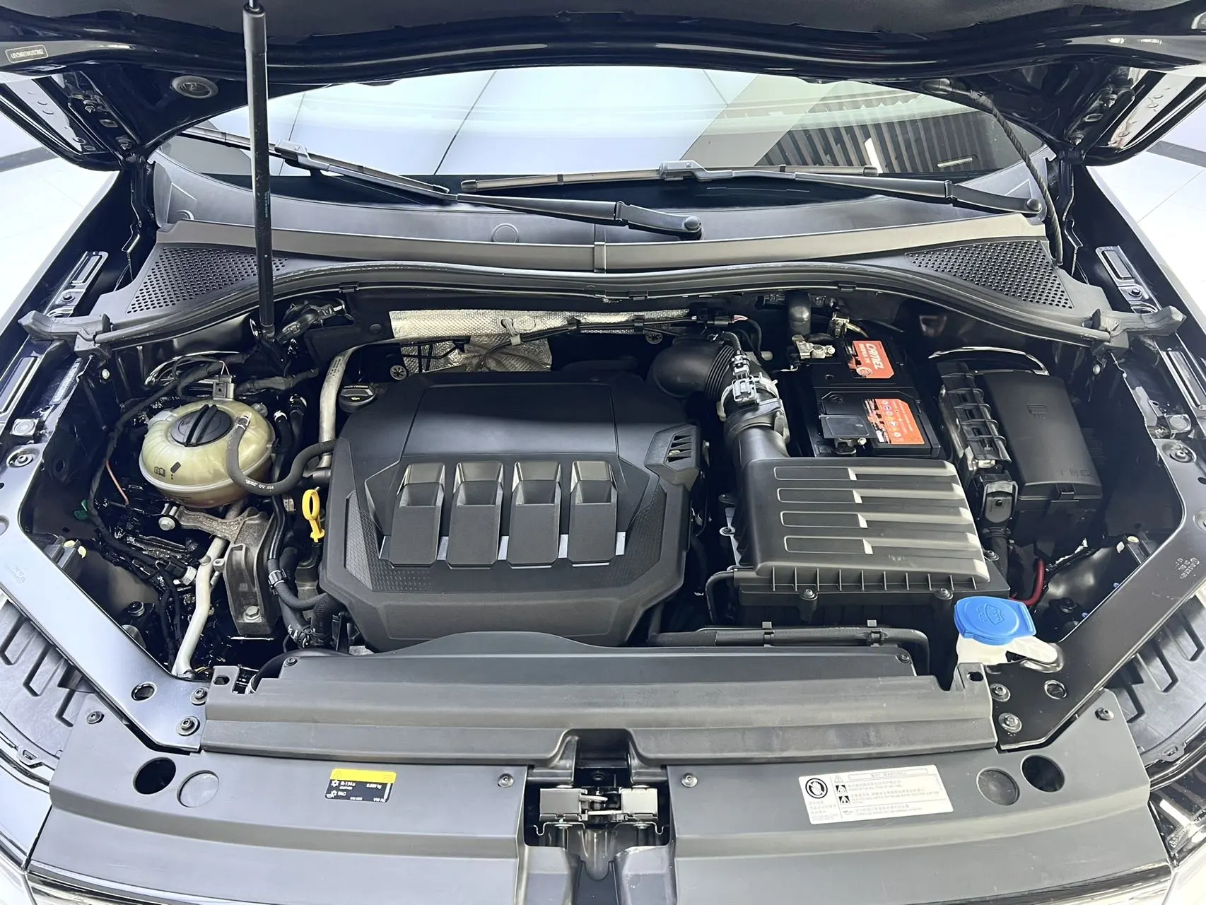 Volkswagen Tiguan L, 2022 11