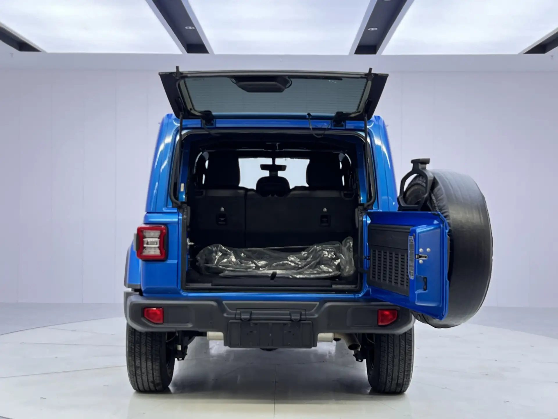 Jeep Wrangler, 2023 13