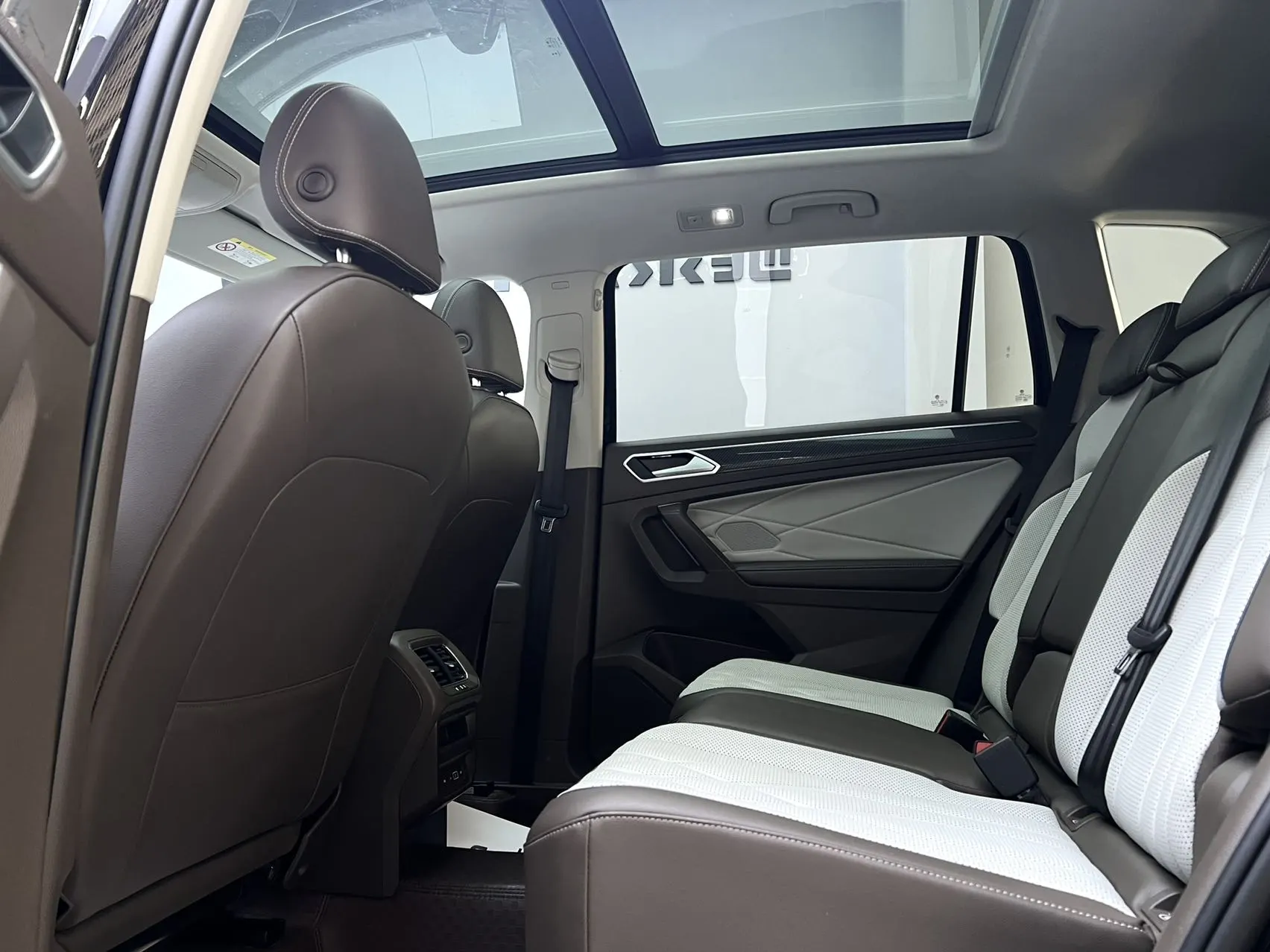 Volkswagen Tiguan L, 2022 17