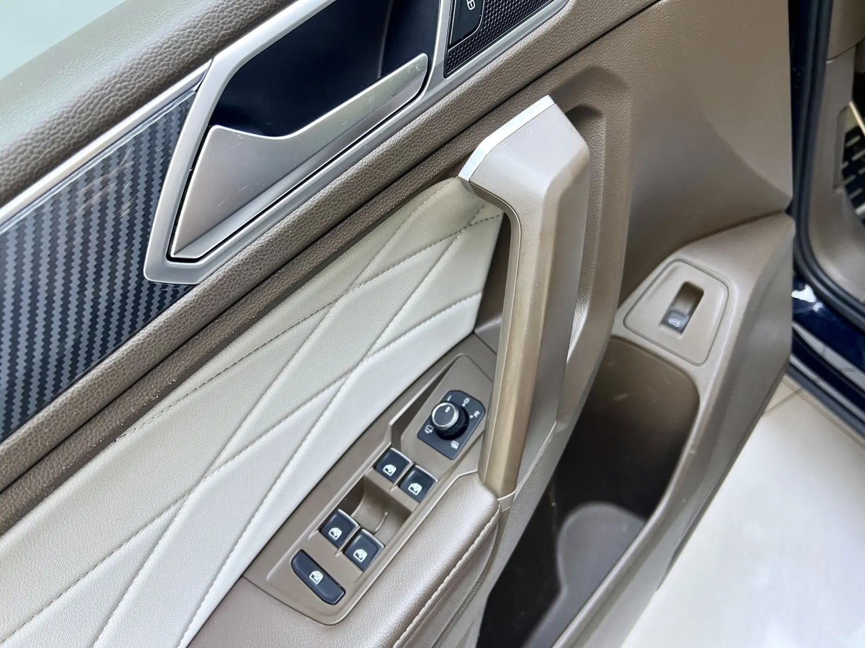 Volkswagen Tiguan L, 2022 15