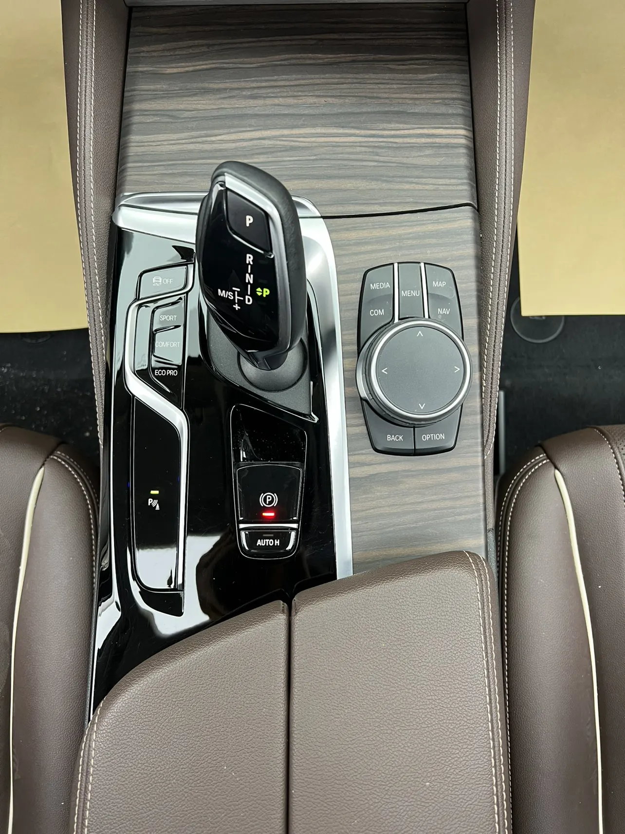 BMW 530Li, 2021 22