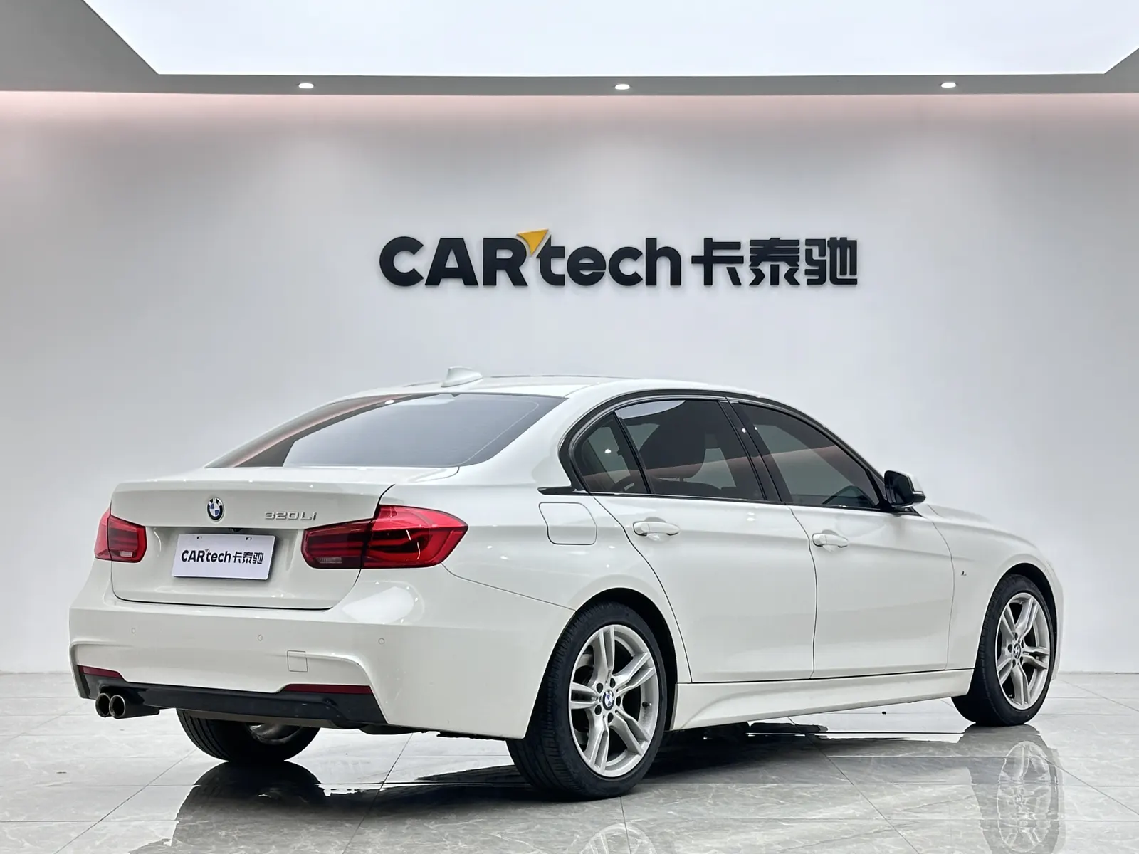 BMW 320Li, 2018 все фото