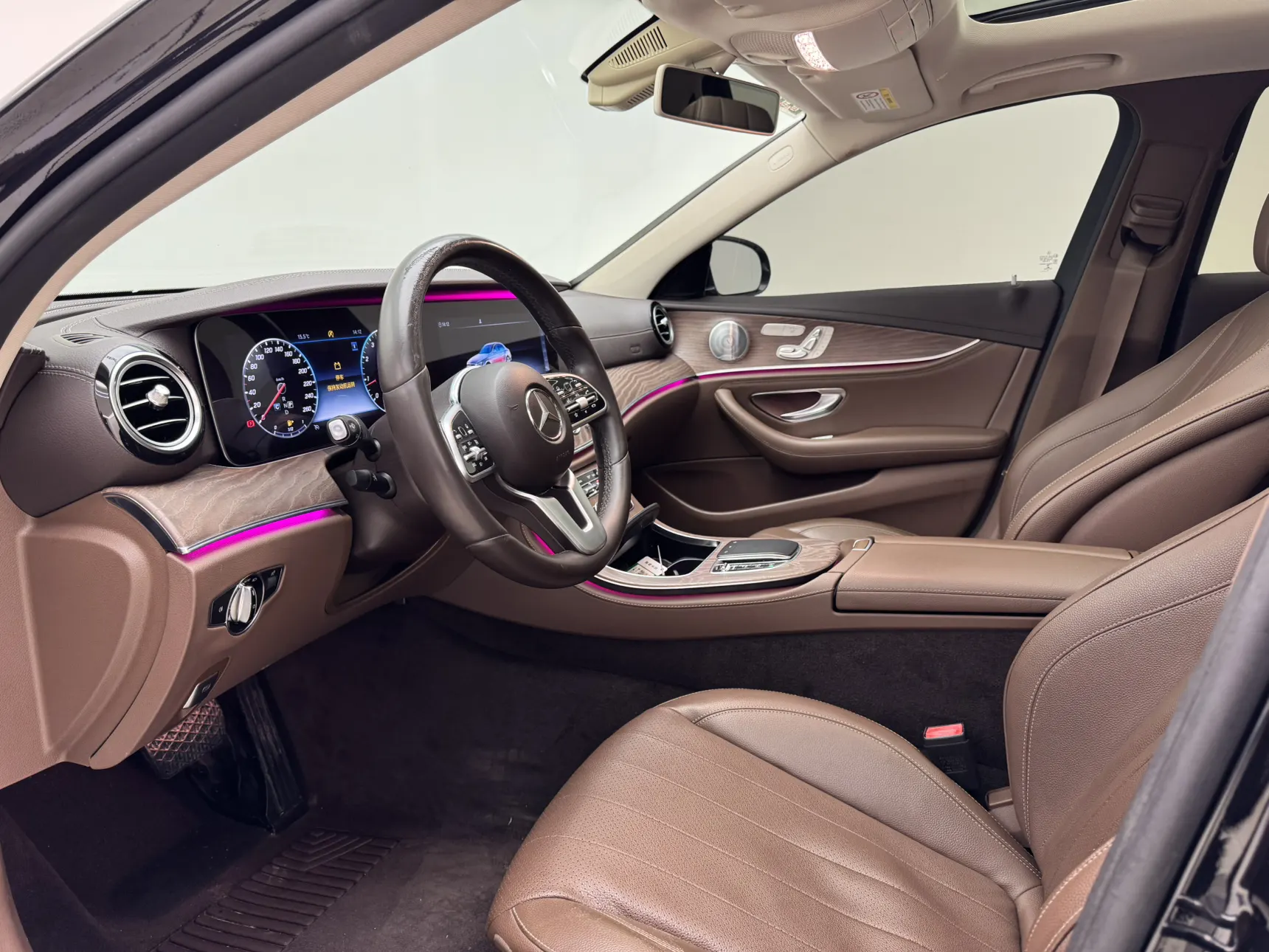 Mercedes-Benz E 300 L, 2019 10