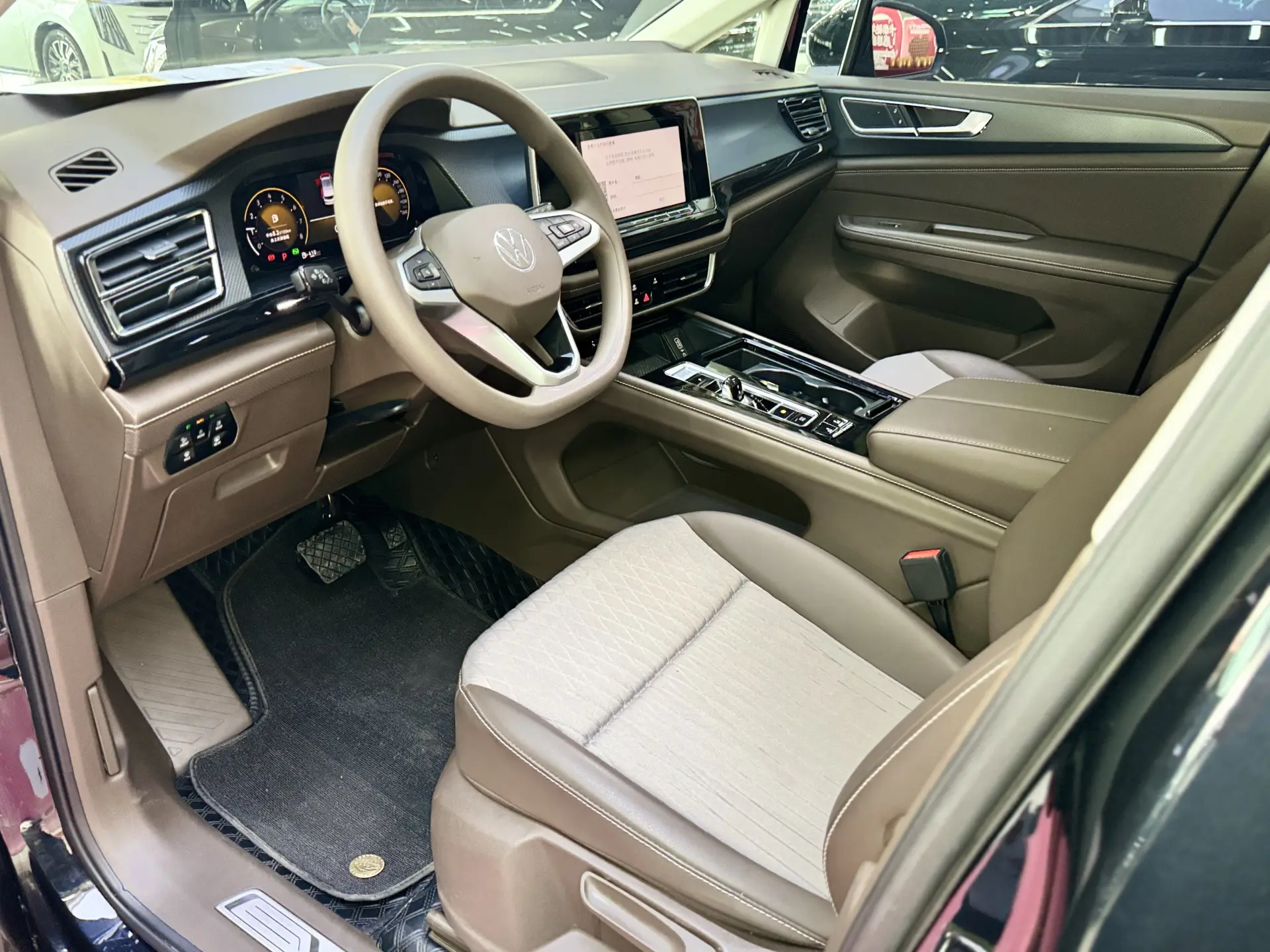 Volkswagen Viloran, 2024 24