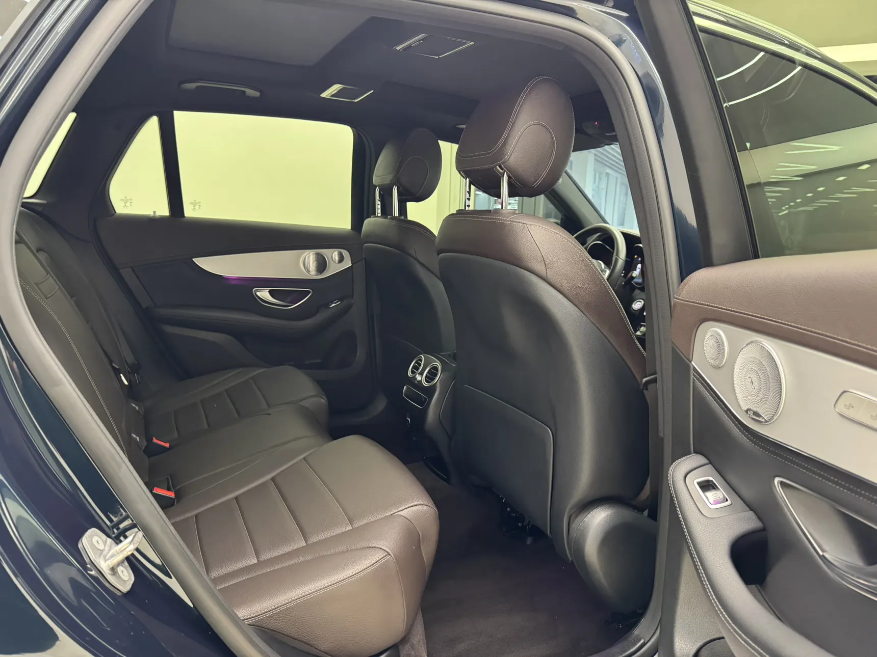 Mercedes-Benz GLC 260 L, 2019 16