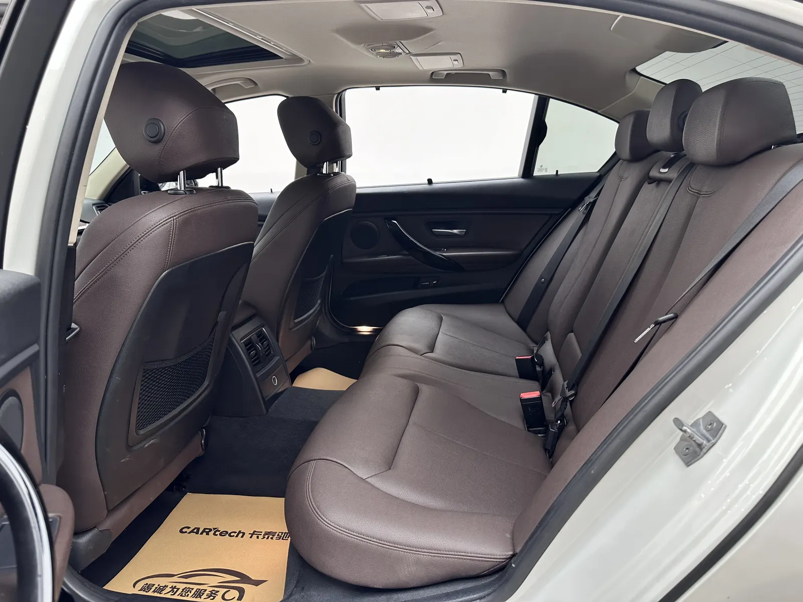 BMW 320Li, 2018 9