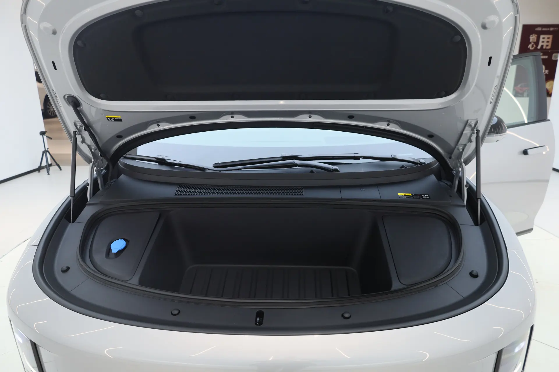 Li Auto i6, 2025 12