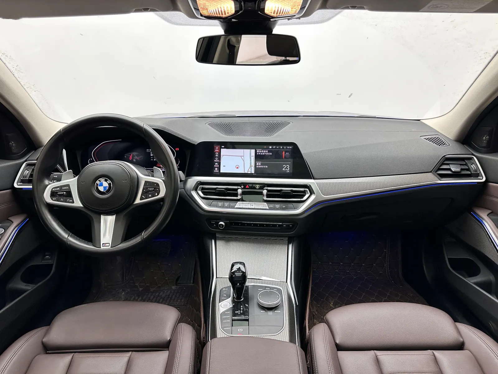 BMW 325Li, 2021 10
