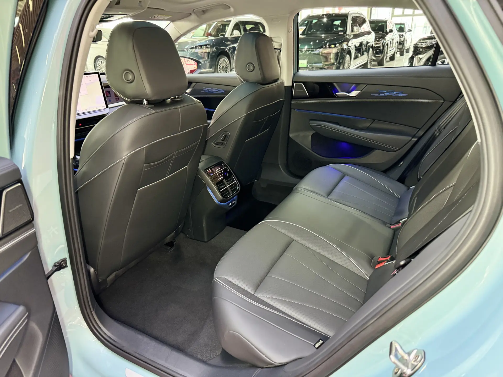 Volkswagen Passat, 2026 20