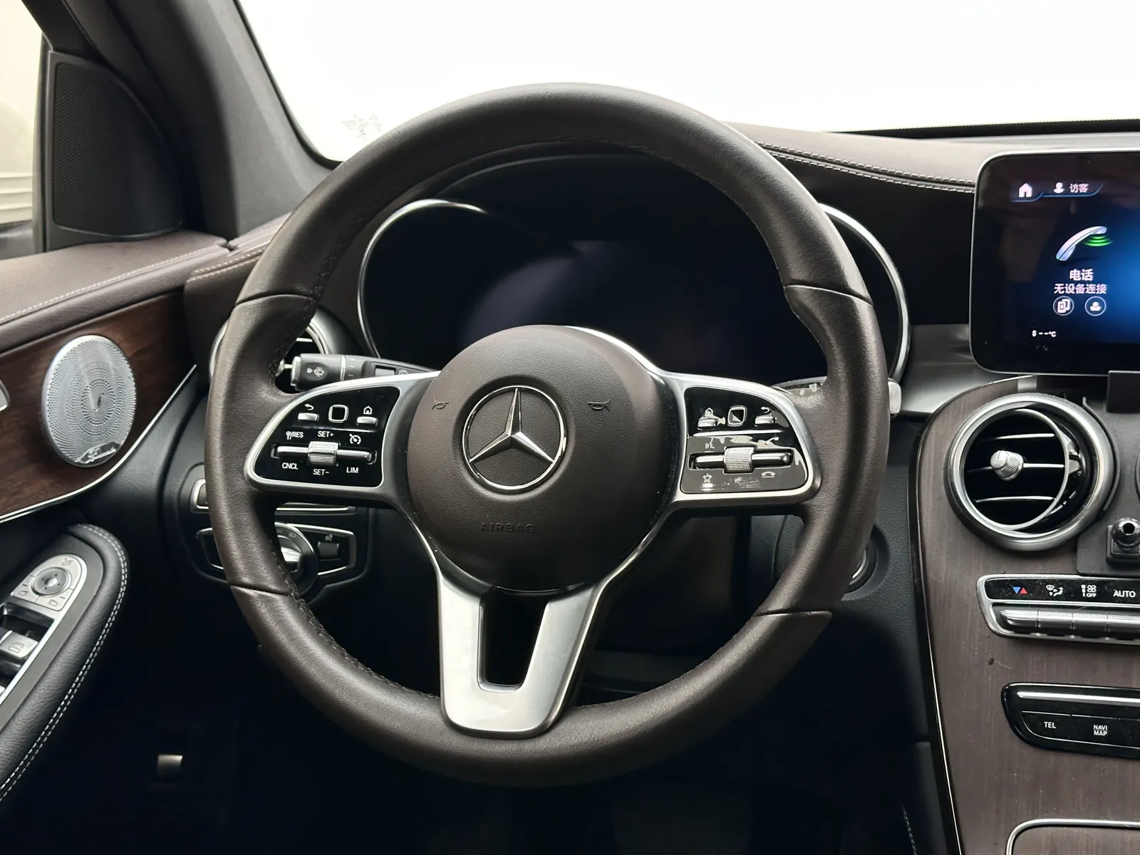 Mercedes-Benz GLC 300 L, 2020 12