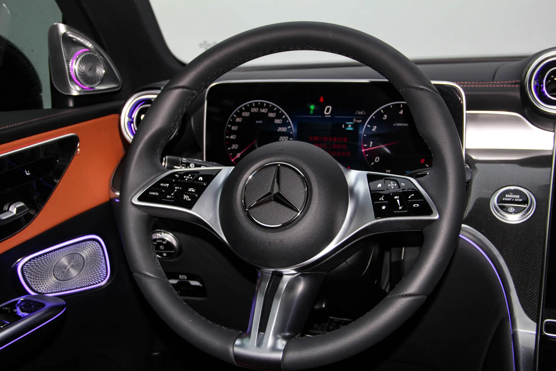 Mercedes-Benz GLC 260 L, 2025 14