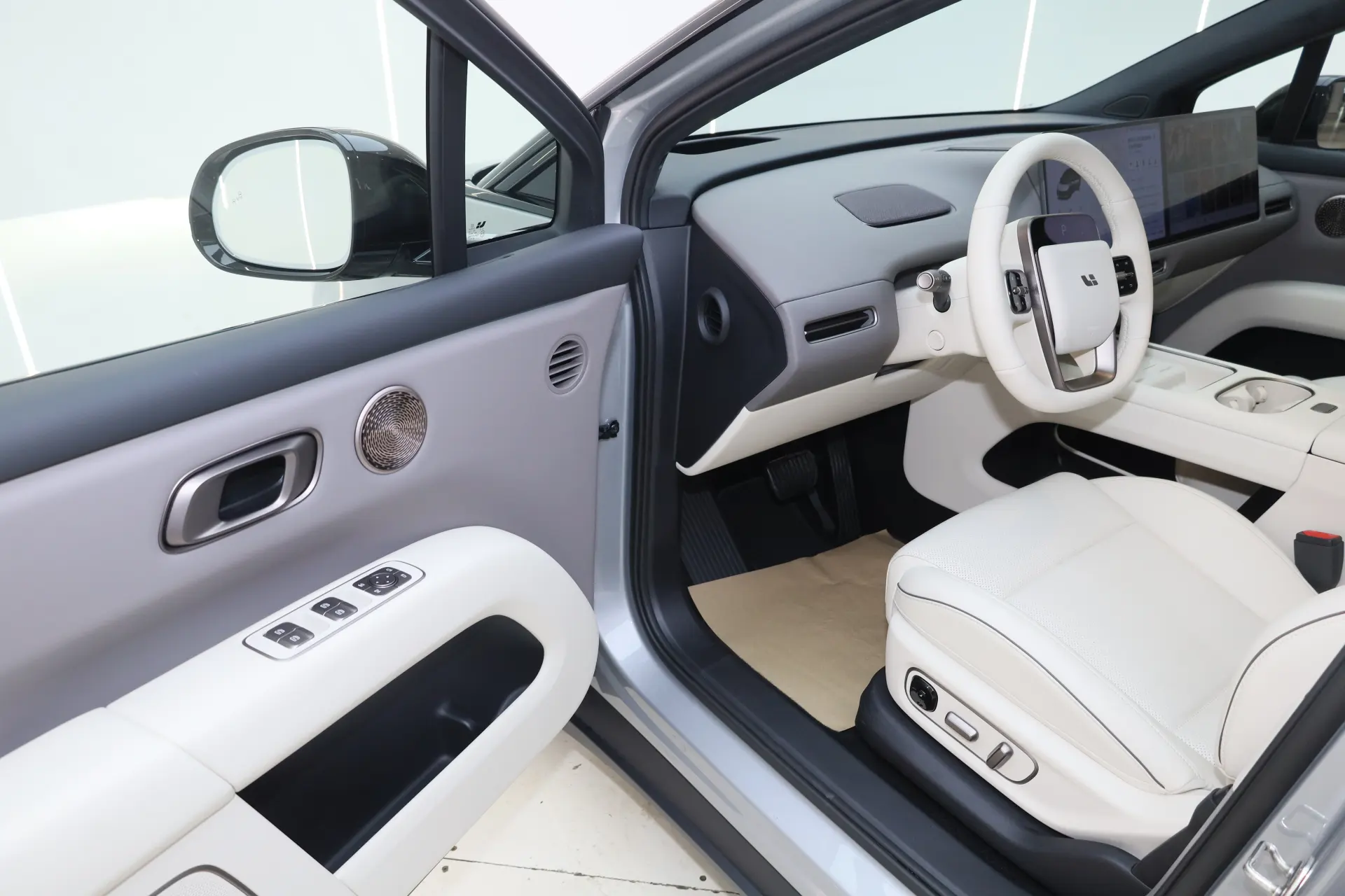 Li Auto i6, 2025 26