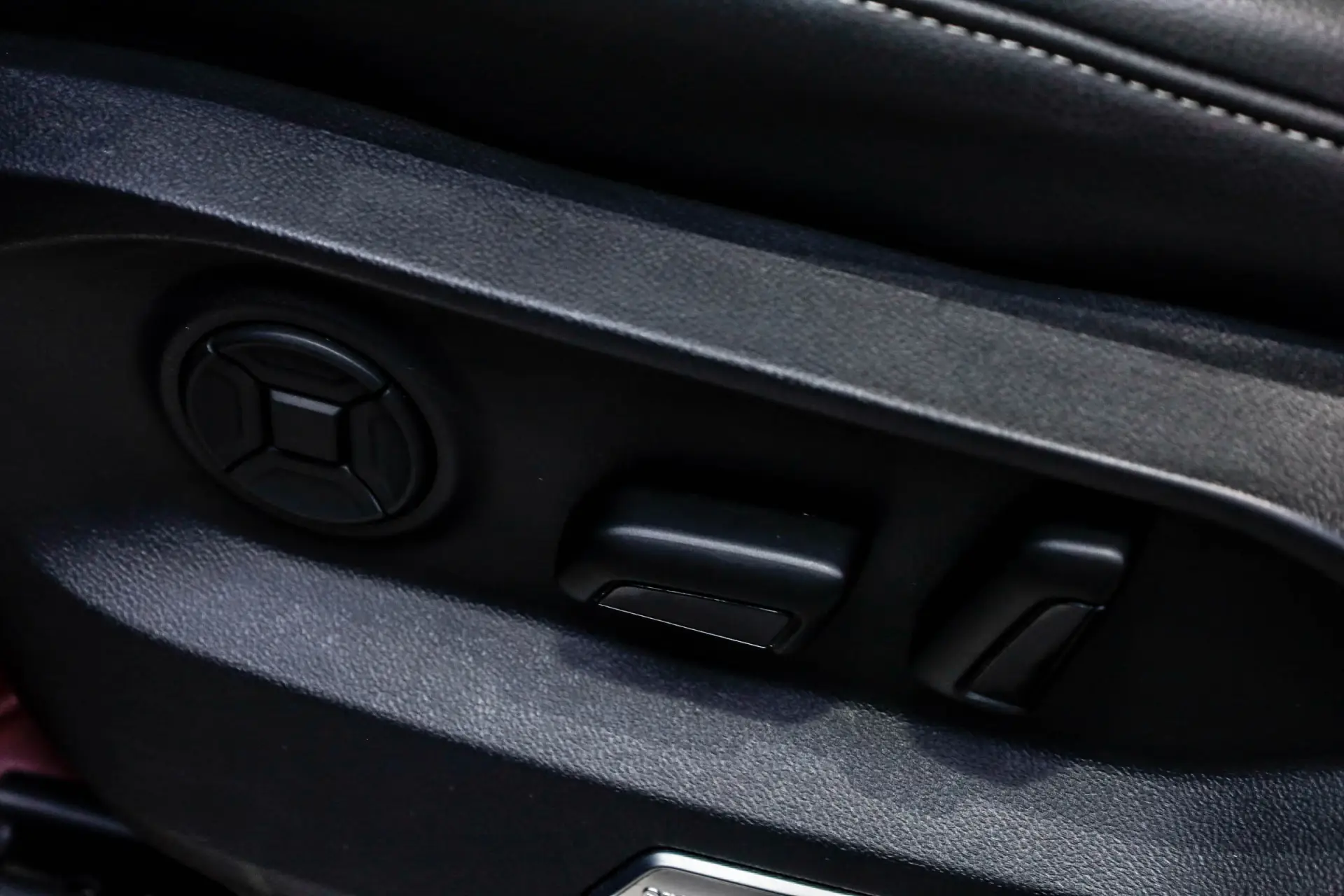 Volkswagen Touareg, 2023 21