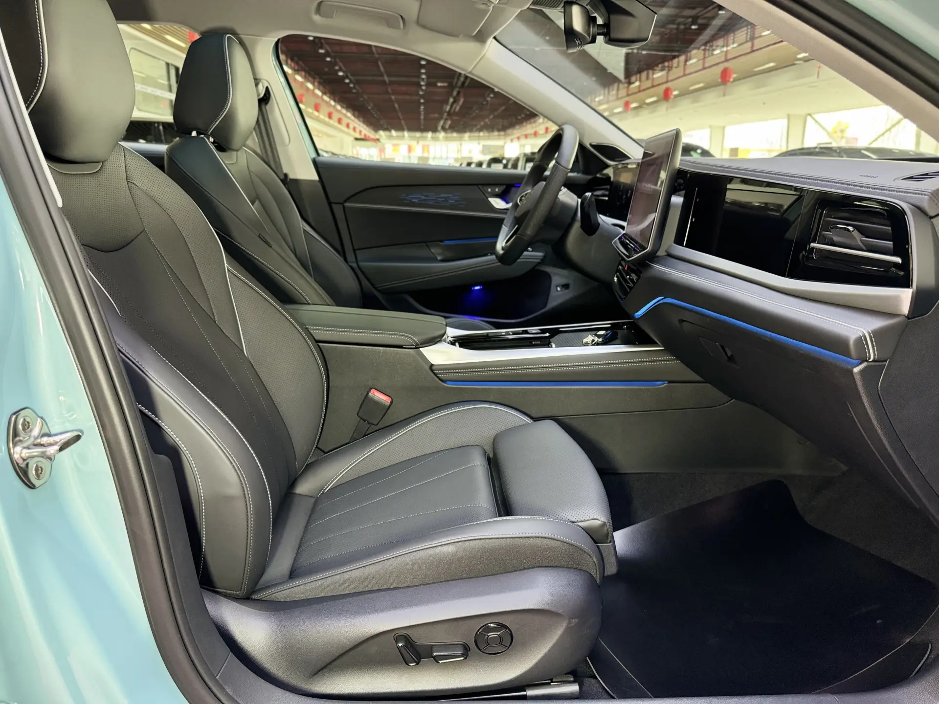 Volkswagen Passat, 2026 19