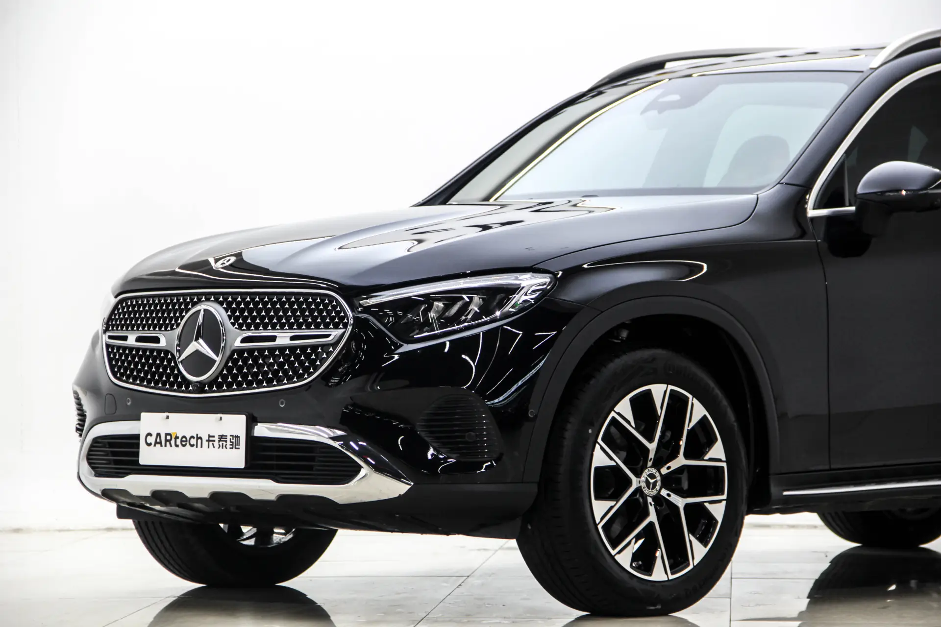 Mercedes-Benz GLC 260 L, 2025 4