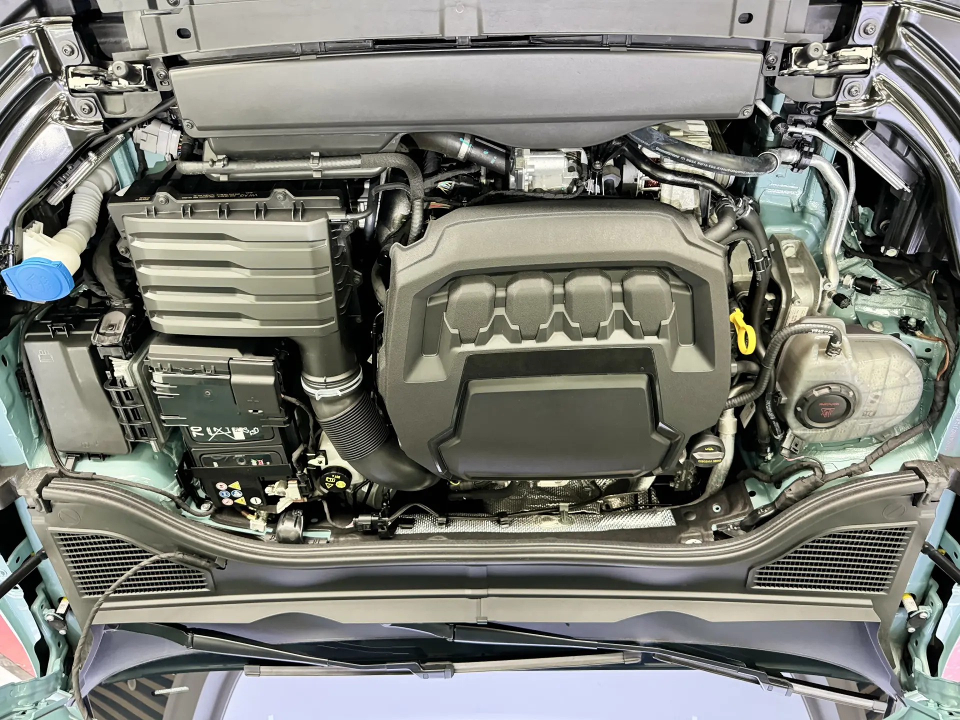 Volkswagen Passat, 2026 12