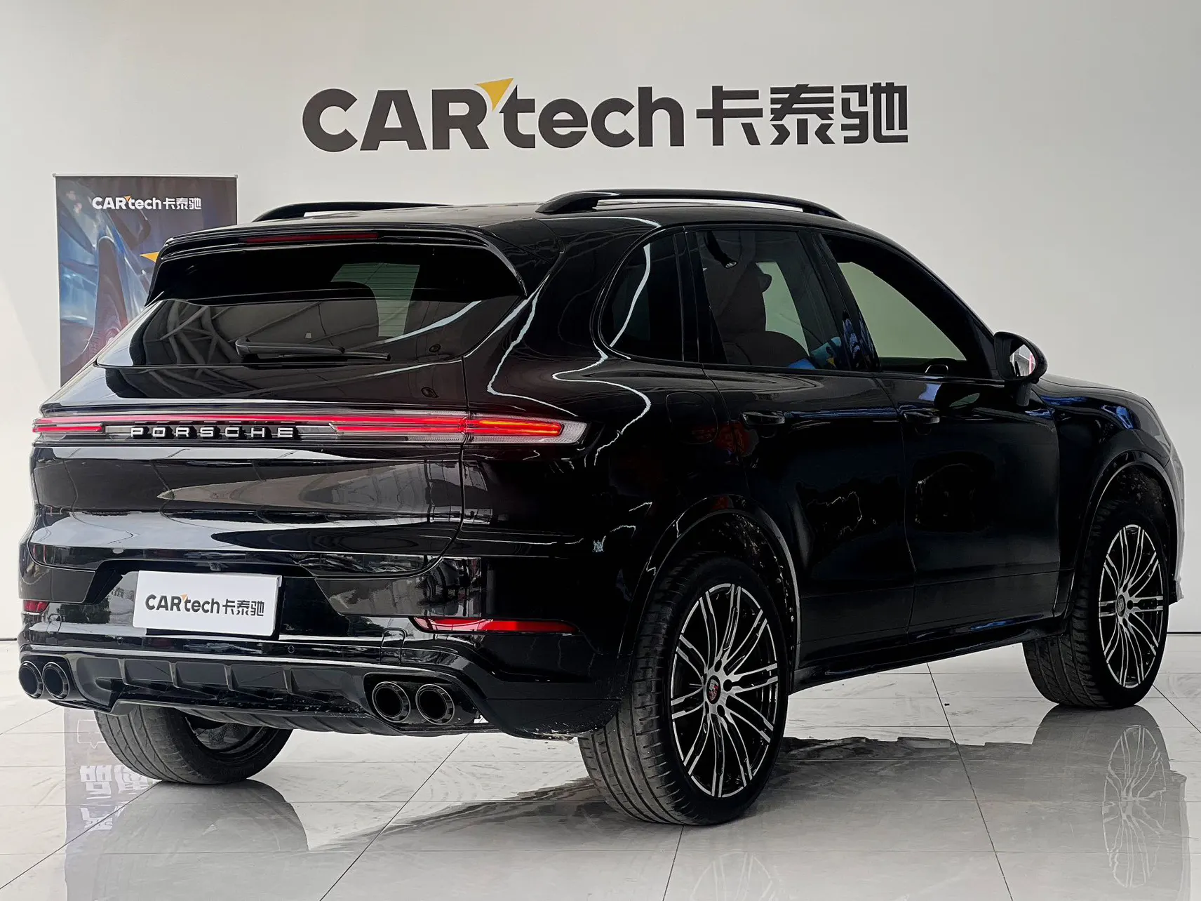 Porsche Cayenne, 2012 3