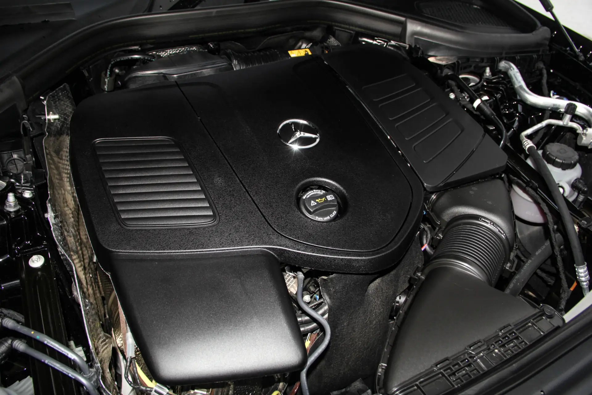 Mercedes-Benz GLC 260 L, 2025 12
