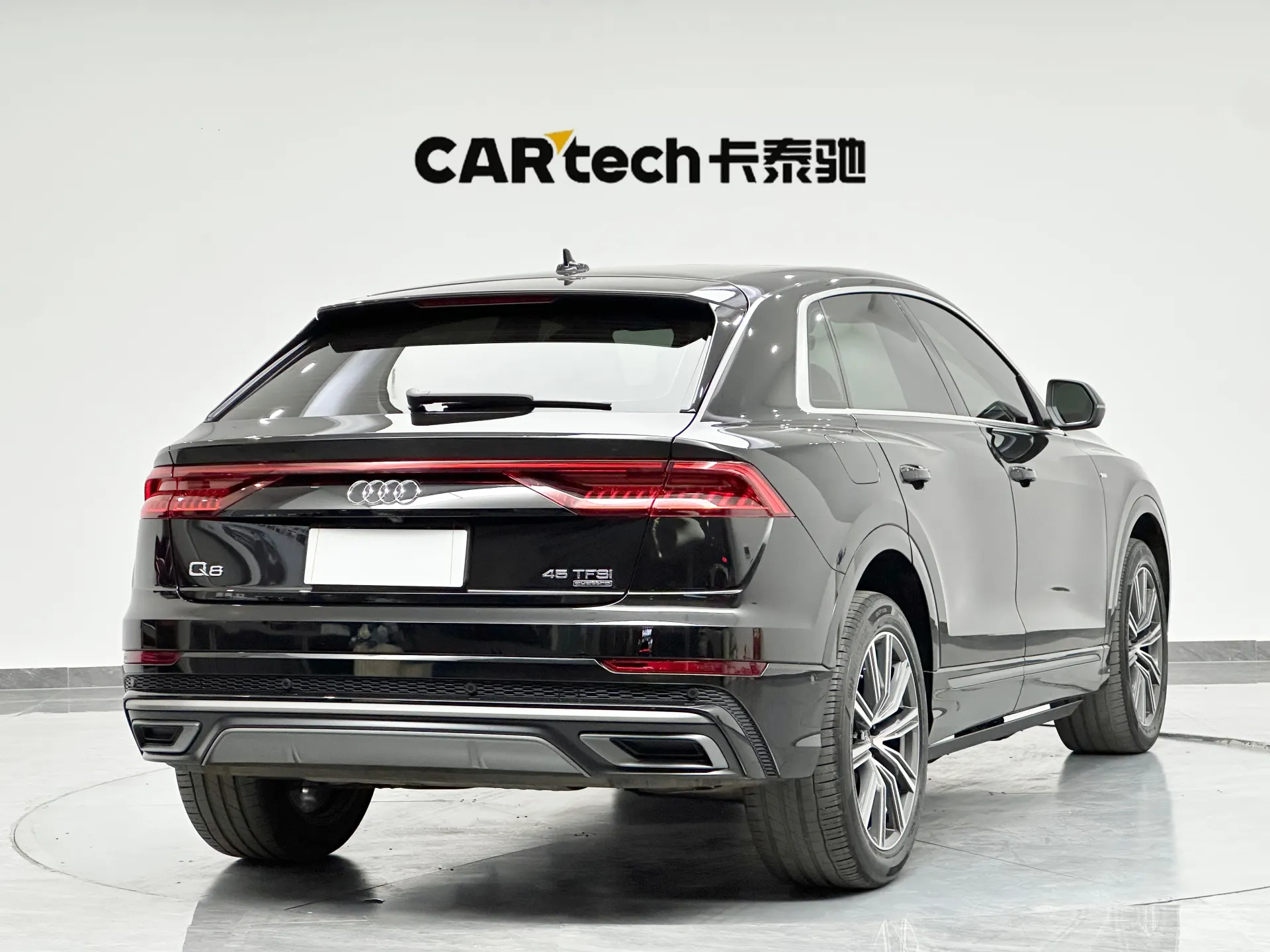 Audi Q8 45 TFSI, 2023 8